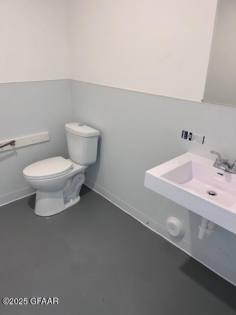 2313 WASHINGTON Street N, 4 4