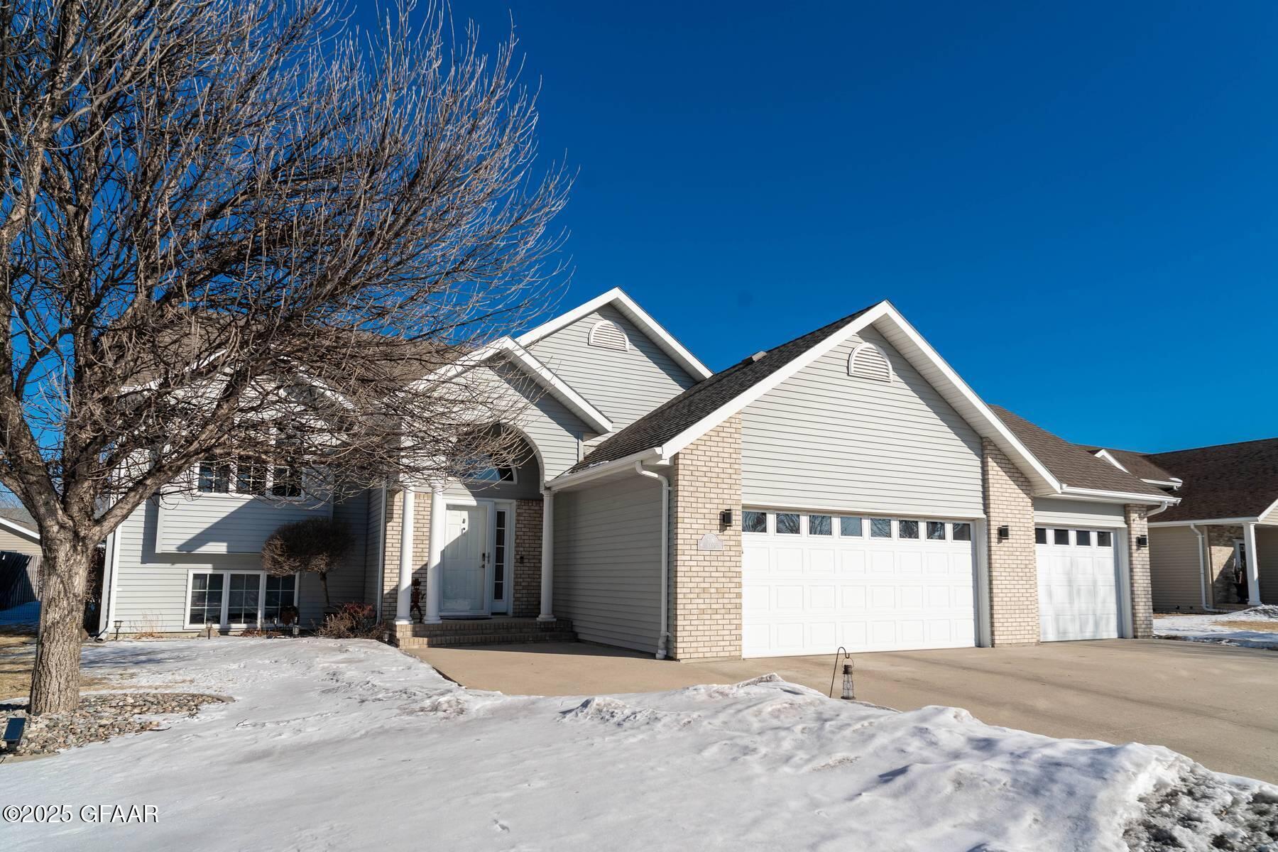 616 MIGHTY ACRES Drive
