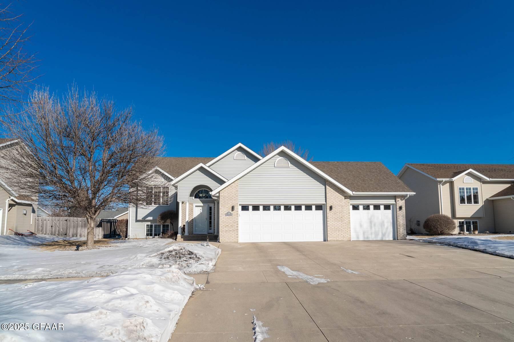 616 MIGHTY ACRES Drive