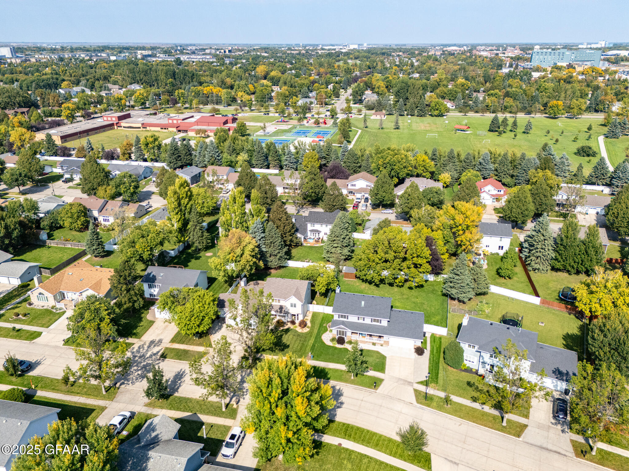 3166 DESERT STAR Lane