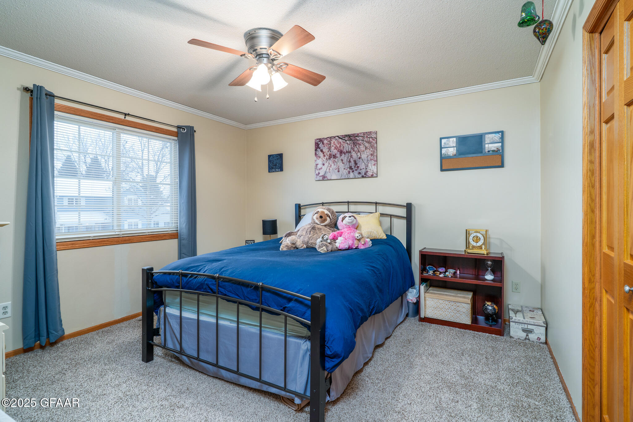 3166 DESERT STAR Lane