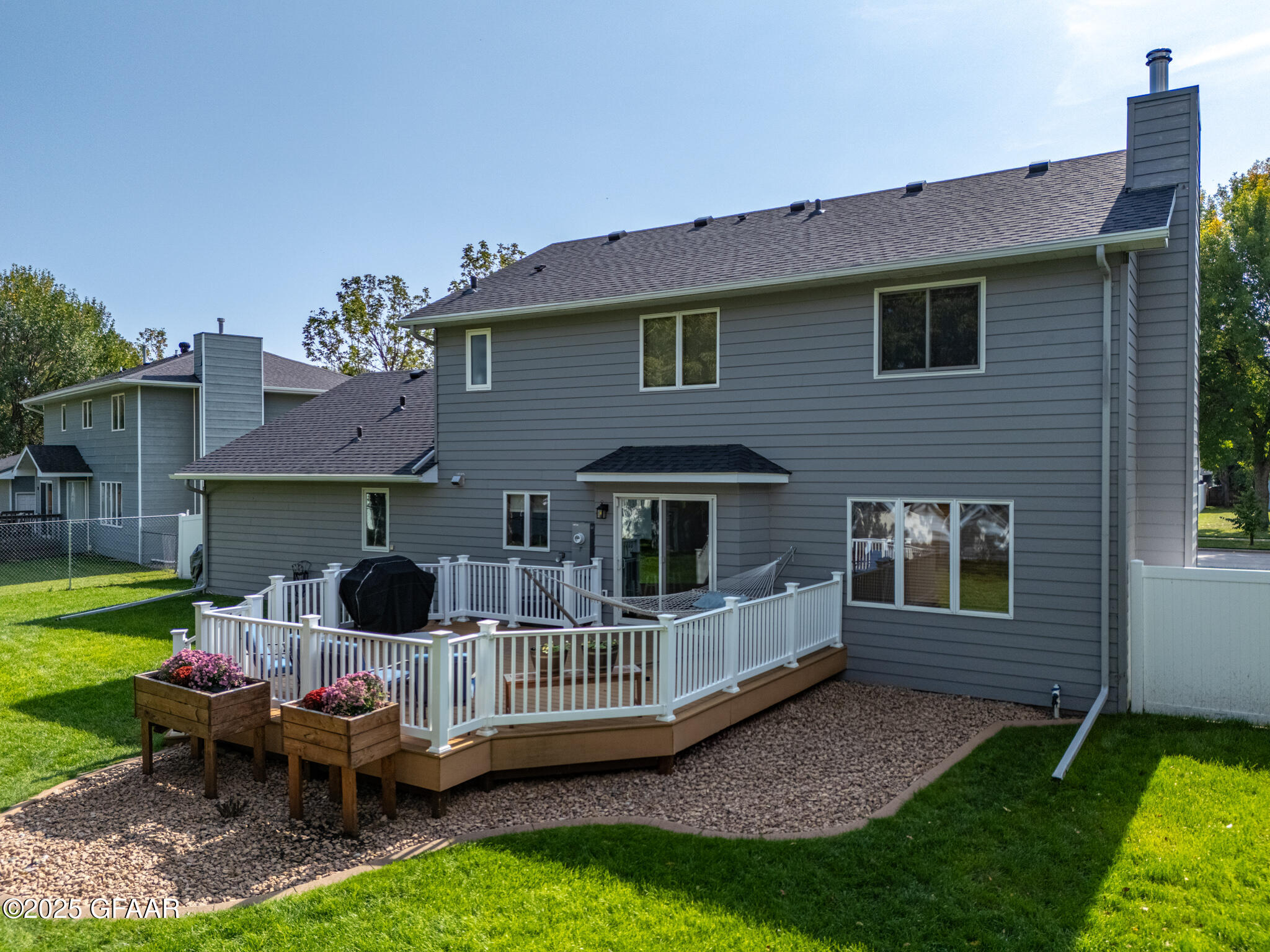 3166 DESERT STAR Lane