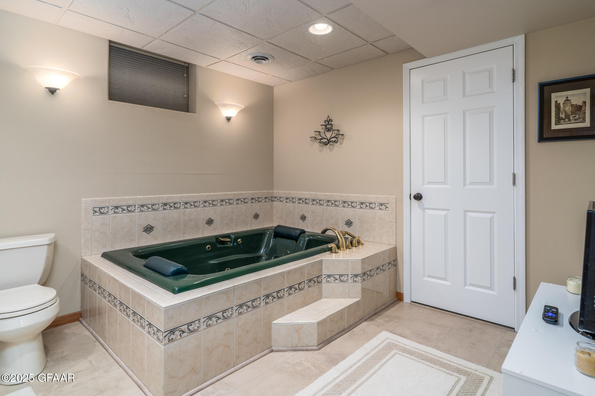 3166 DESERT STAR Lane