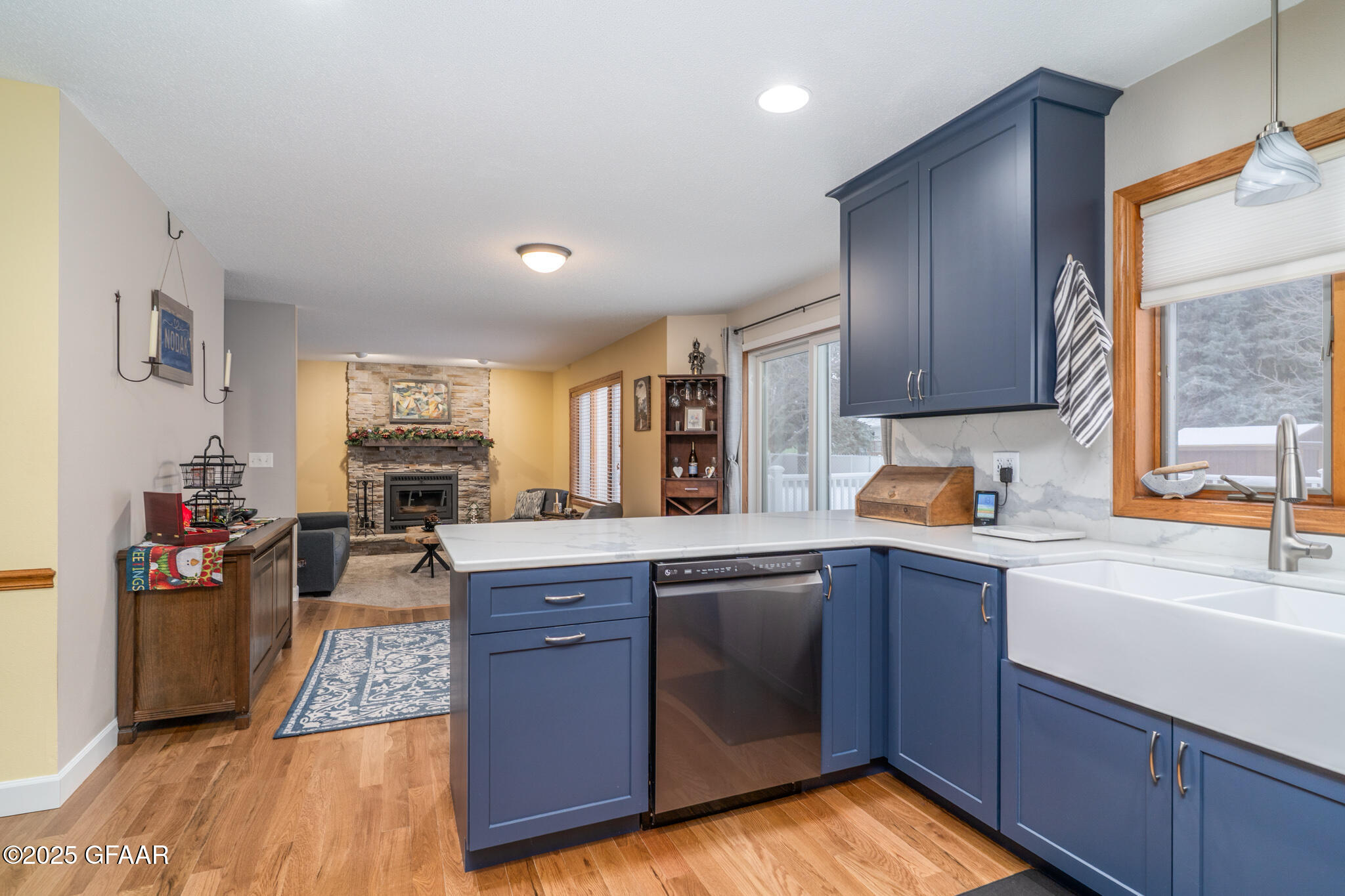 3166 DESERT STAR Lane