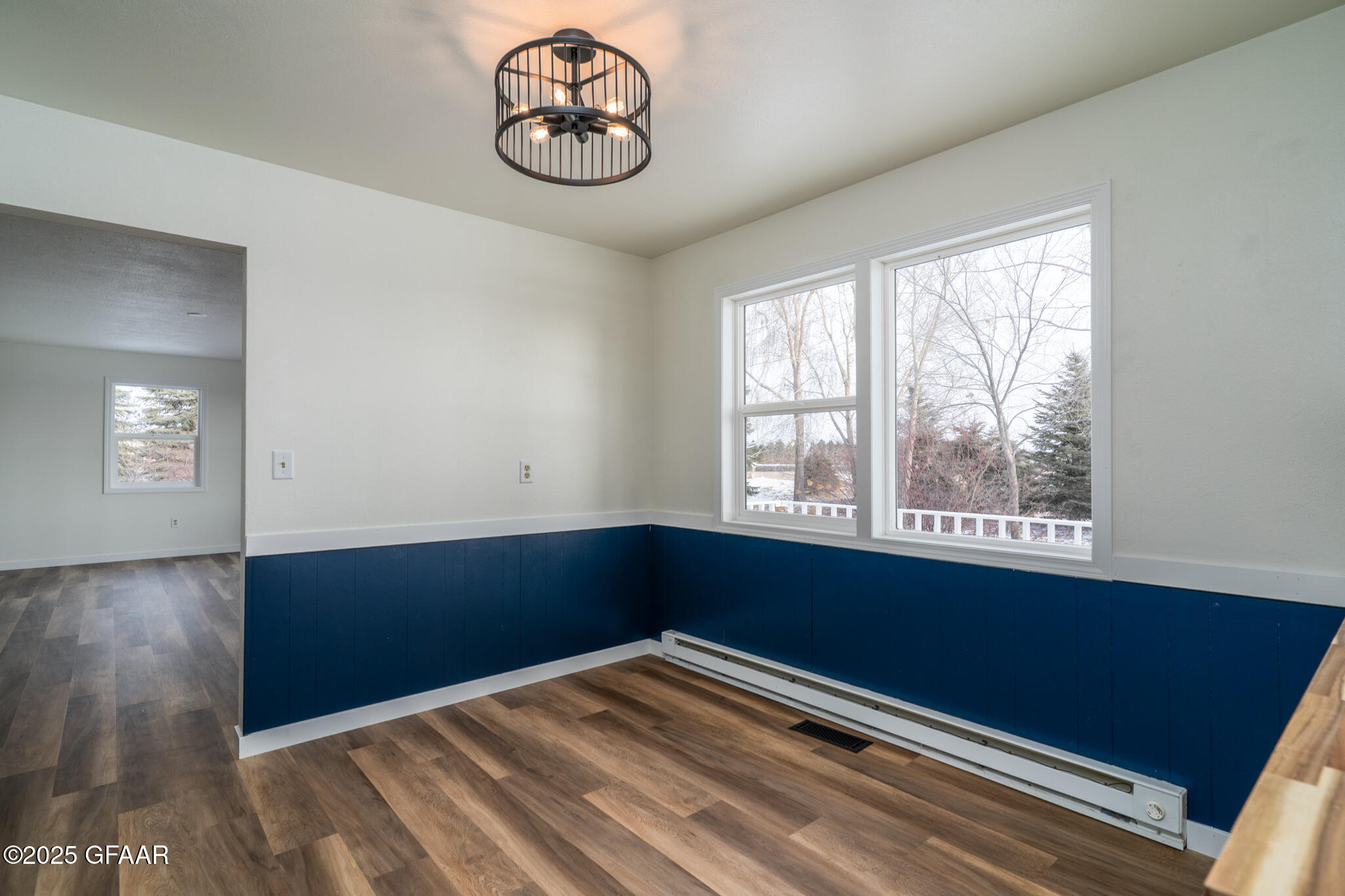 17052 15TH Street NE