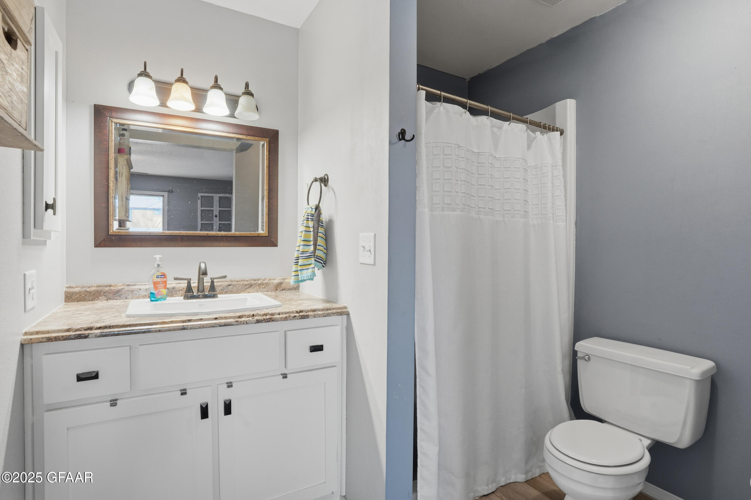 3720 CHERRY Street, M50