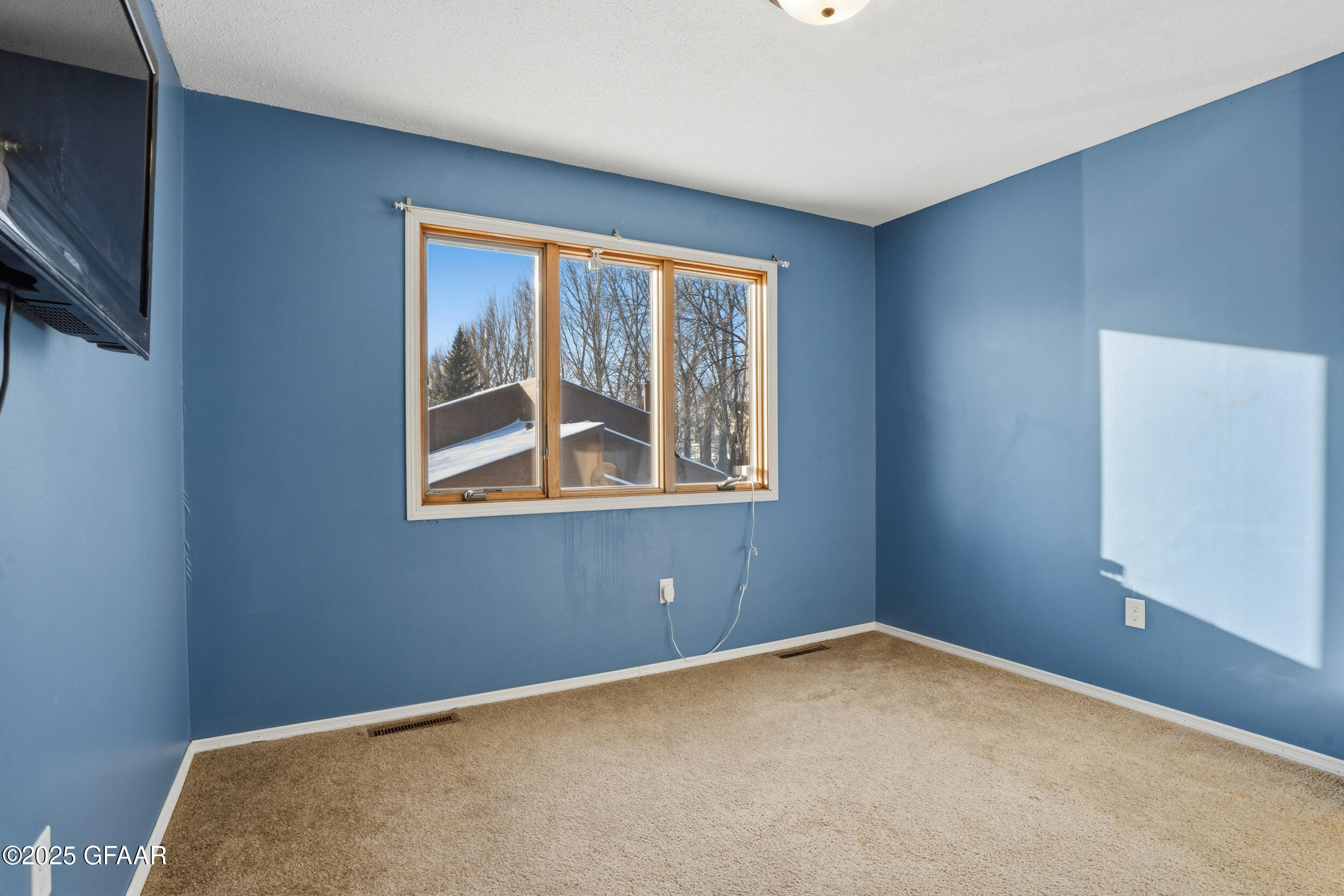 3720 CHERRY Street, M50