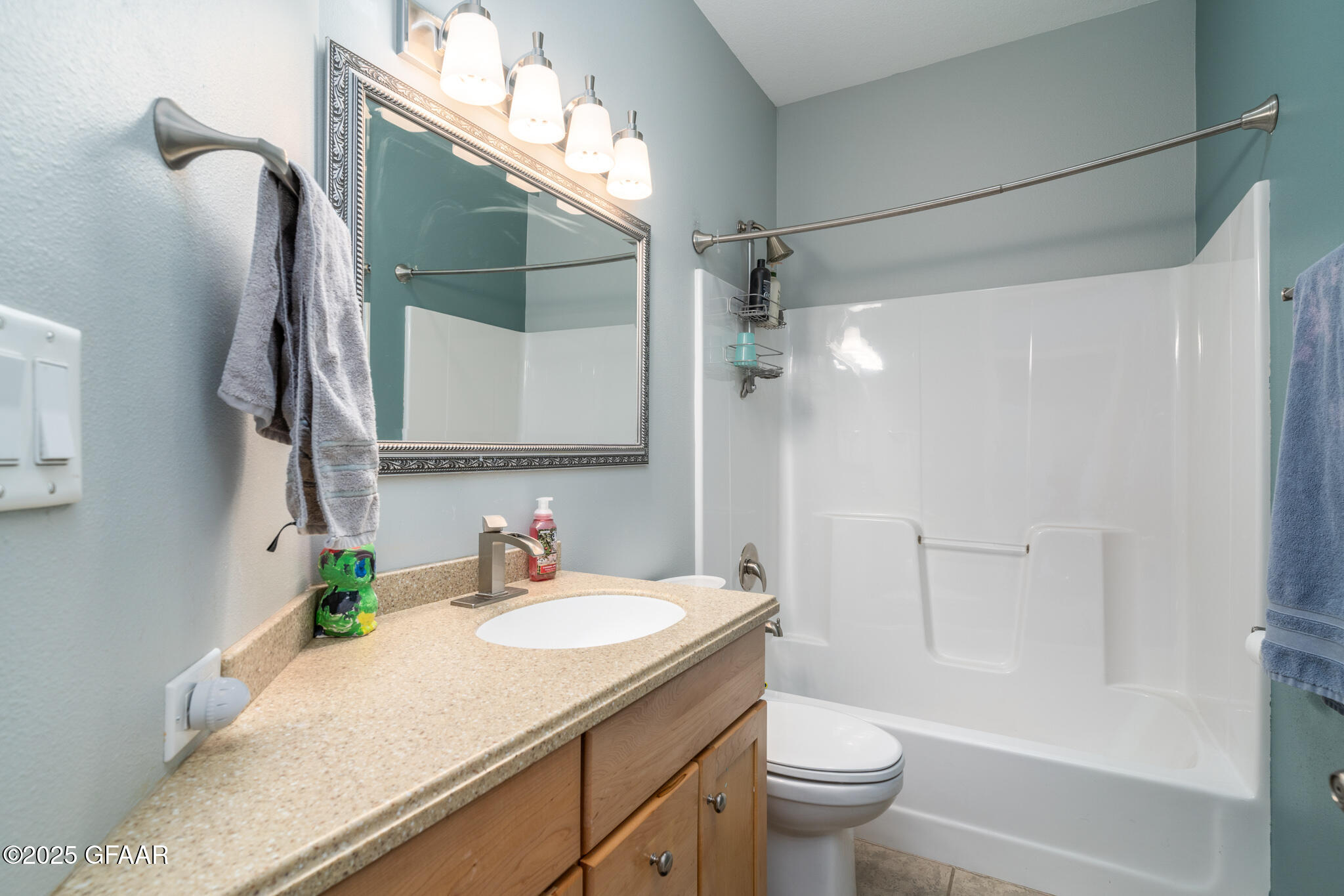 5596 CYPRESS POINT Drive