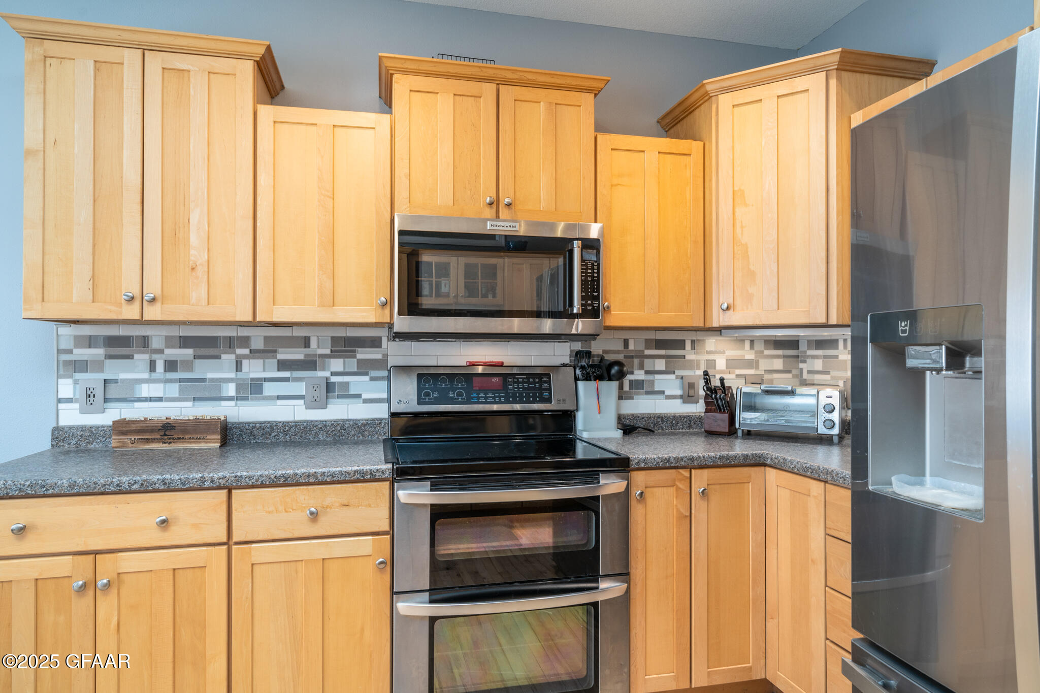 5596 CYPRESS POINT Drive