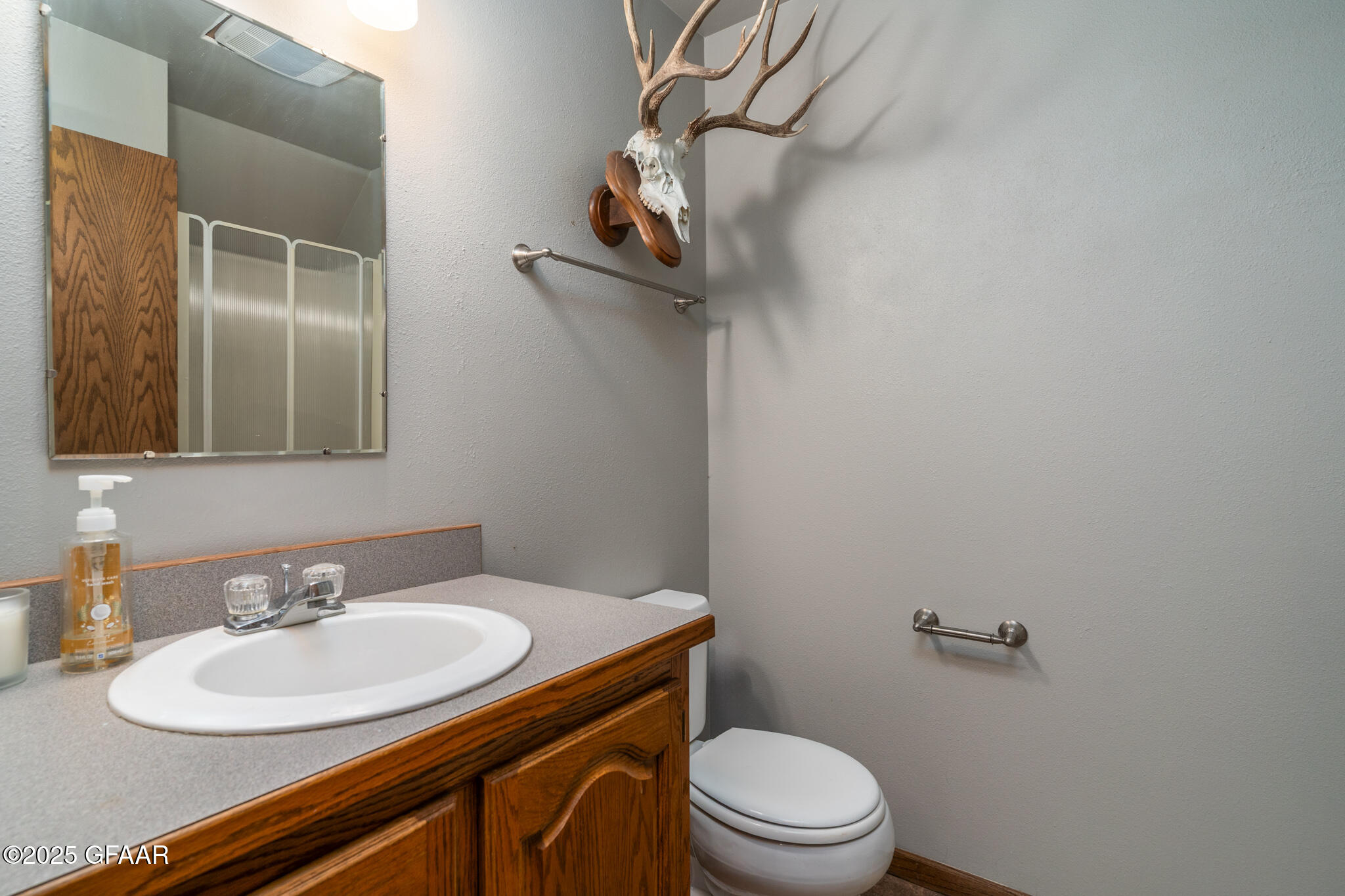 522 MAPLEWOOD Drive