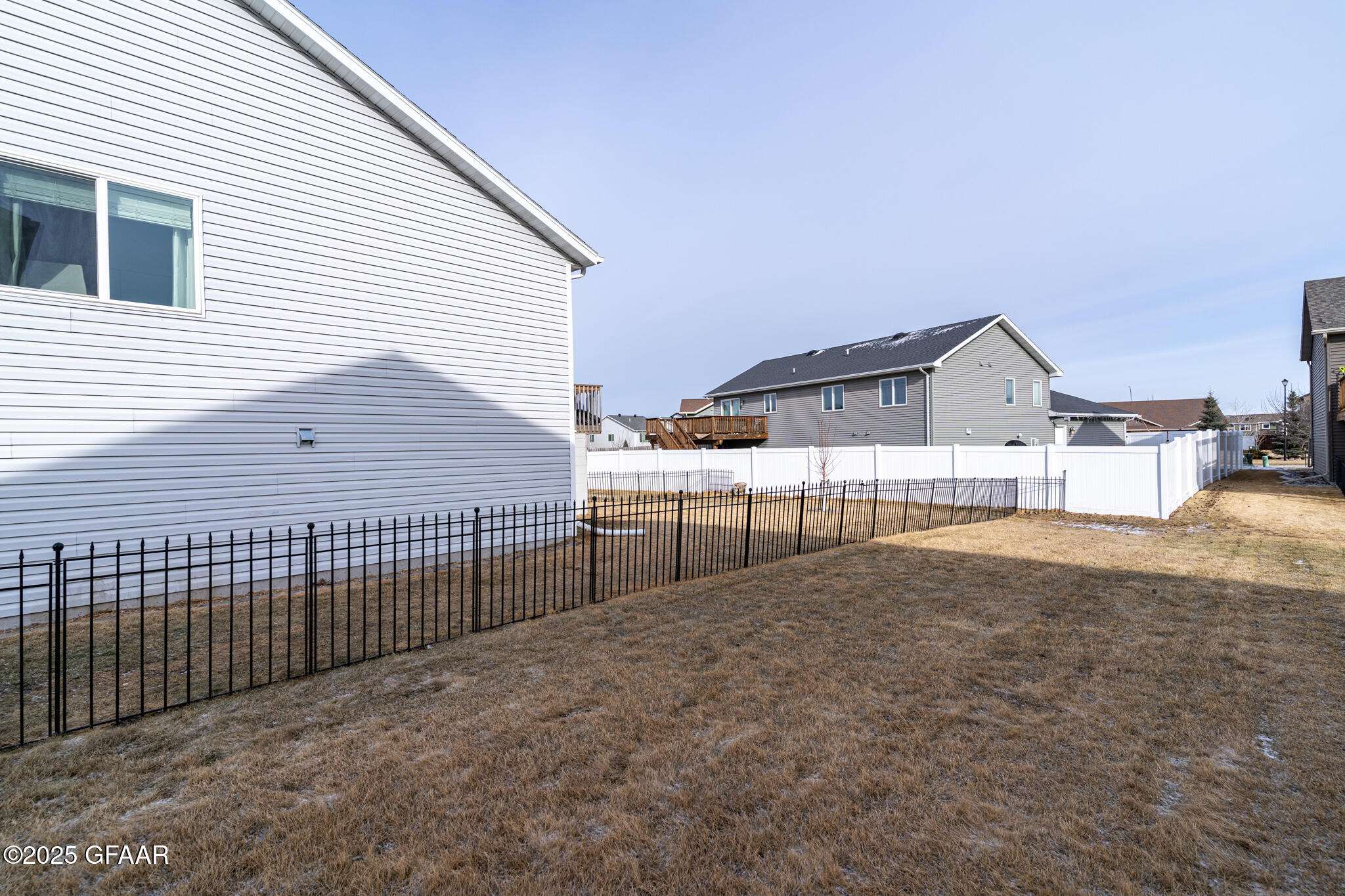 960 CEDAR BURLS Drive