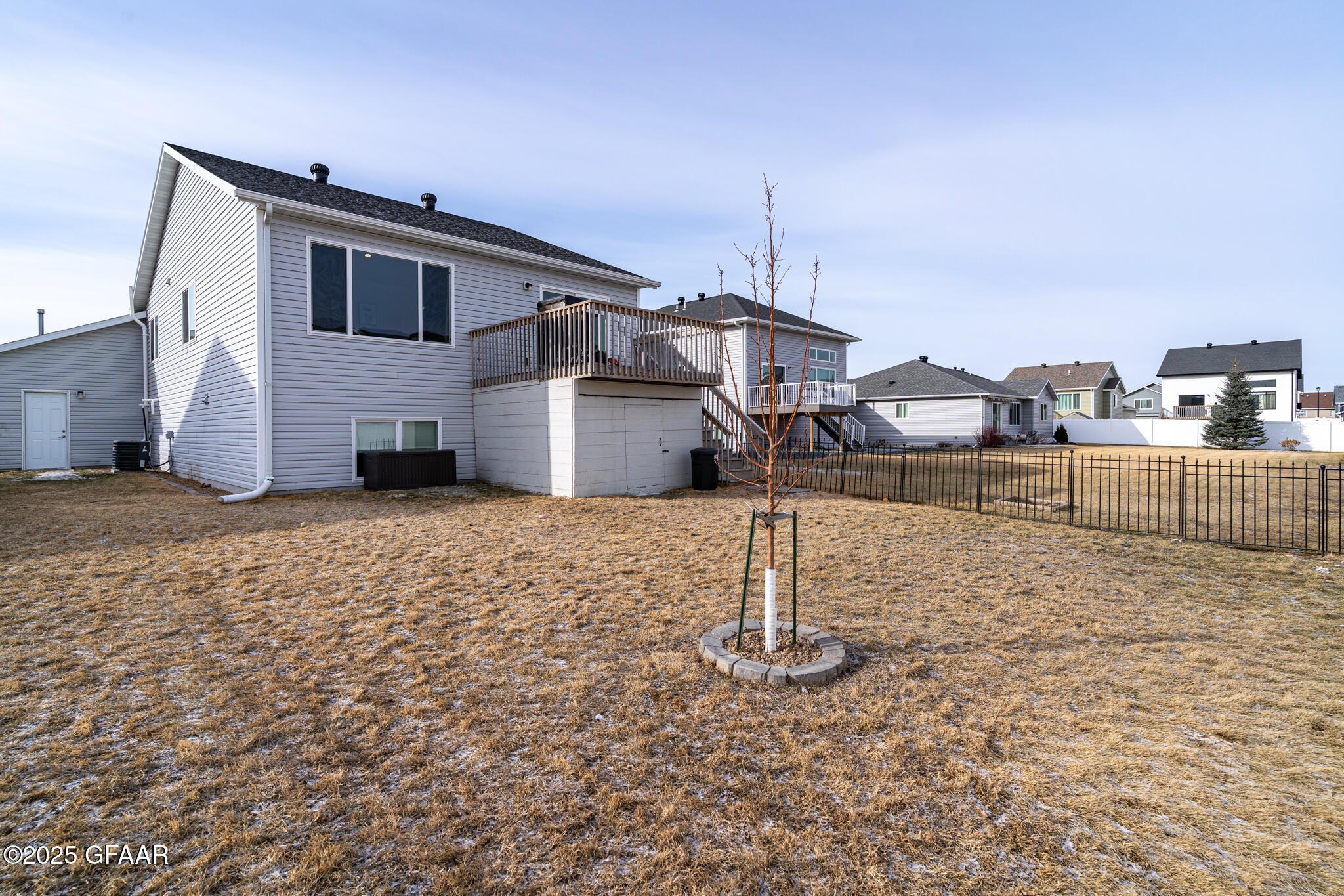 960 CEDAR BURLS Drive