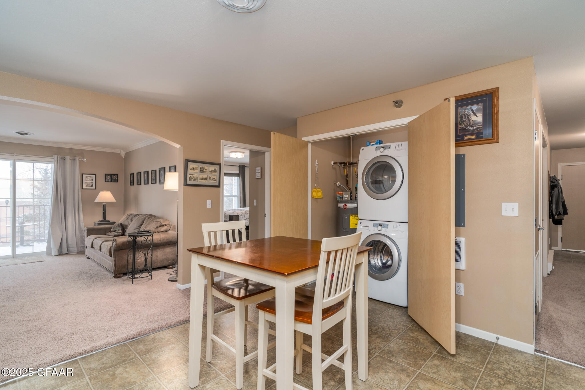 4600 WASHINGTON Street S, 123