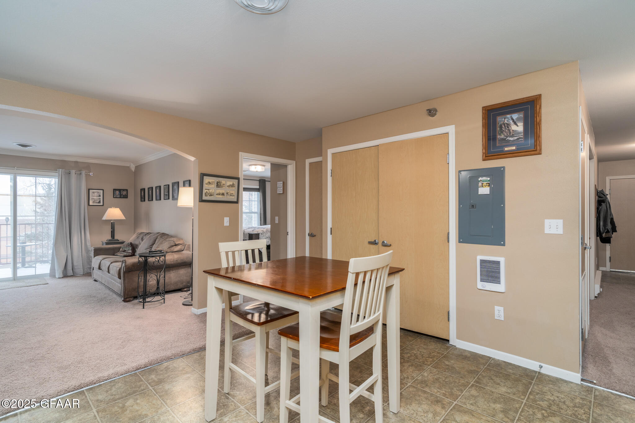 4600 WASHINGTON Street S, 123