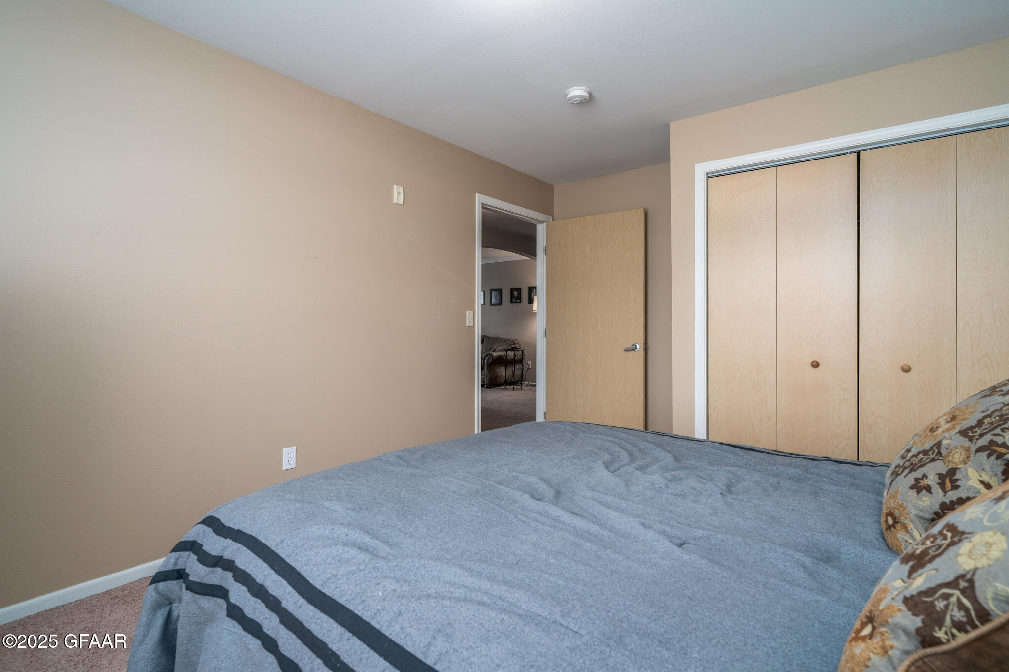 4600 WASHINGTON Street S, 123