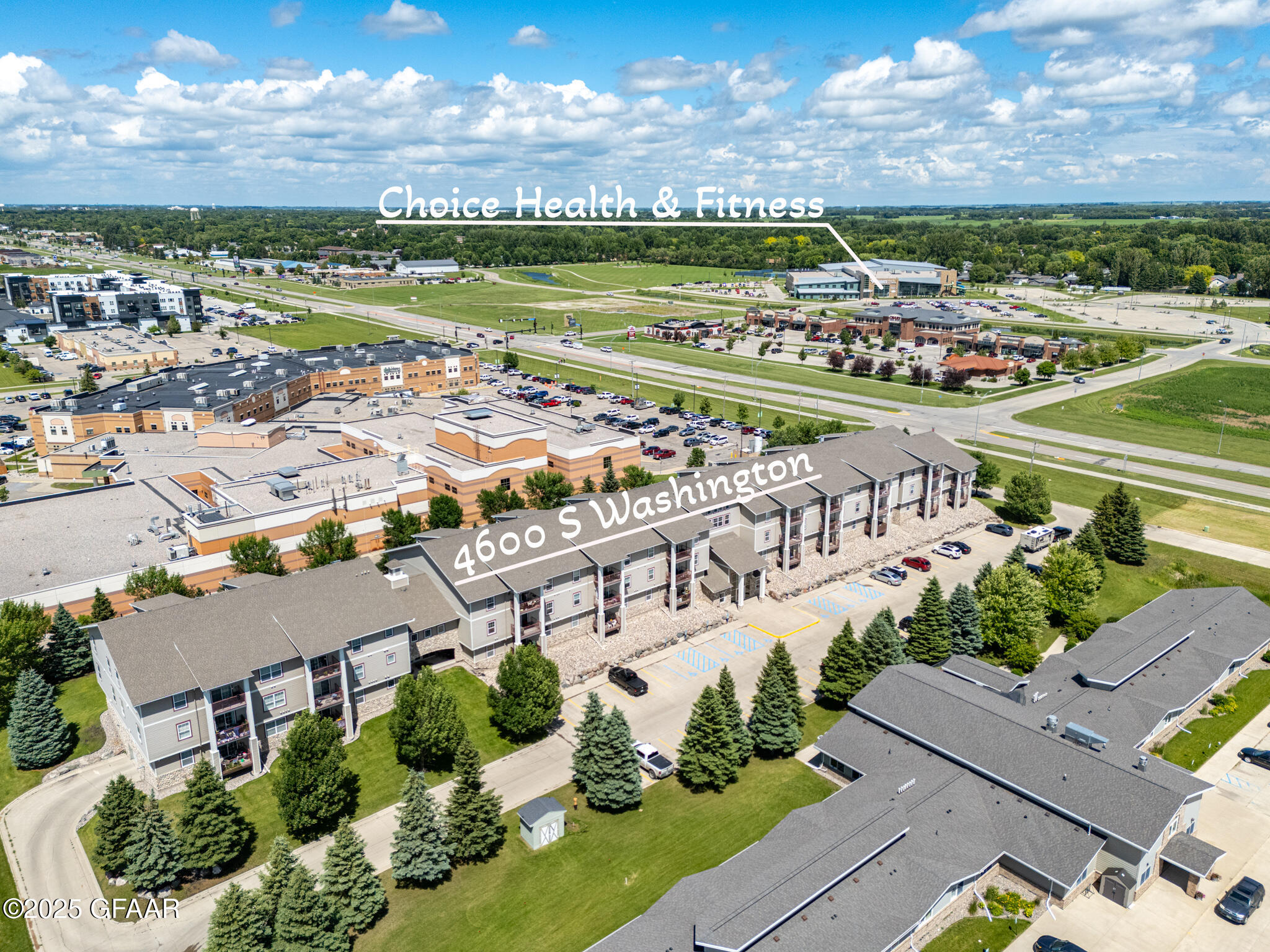 4600 WASHINGTON Street S, 123