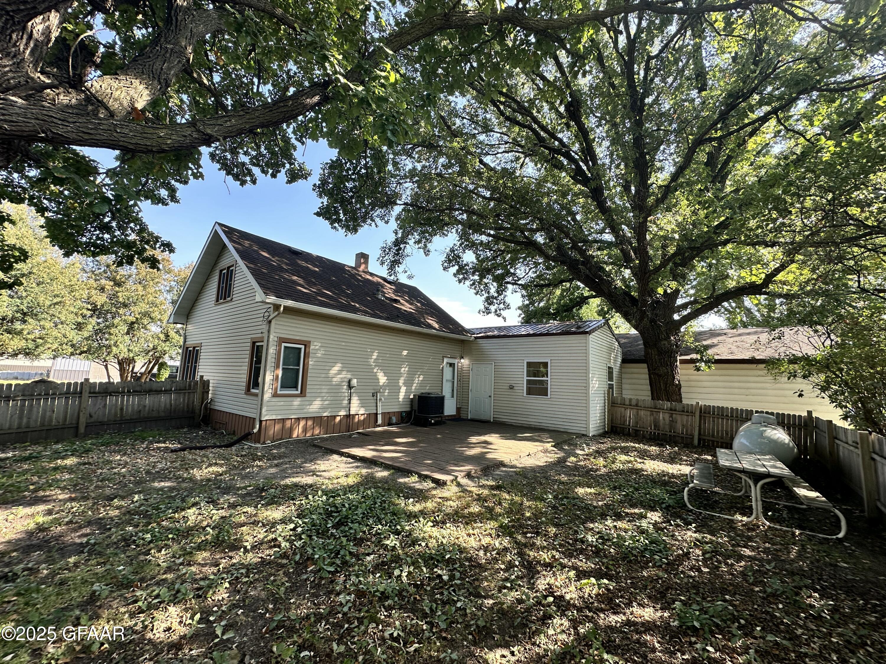 206 NP Avenue SW