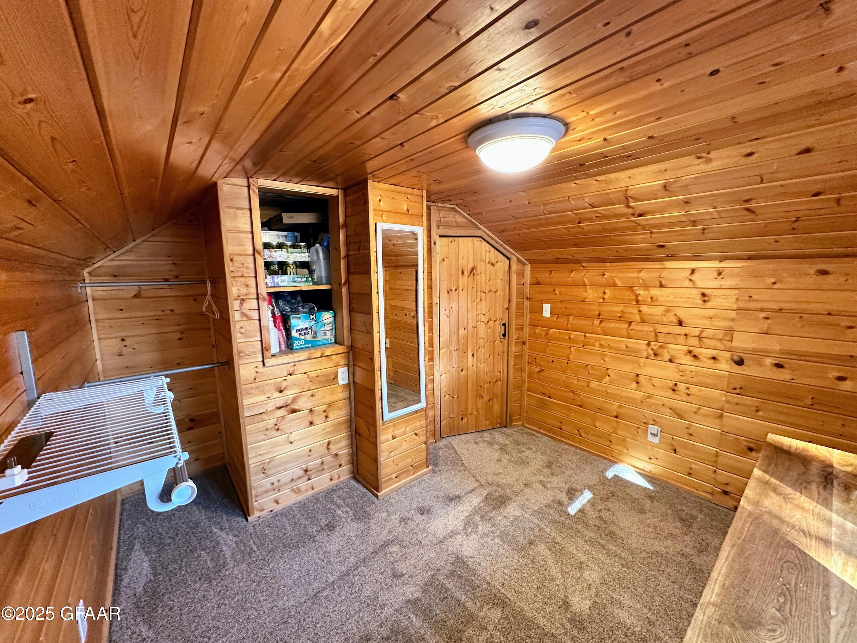 206 NP Avenue SW