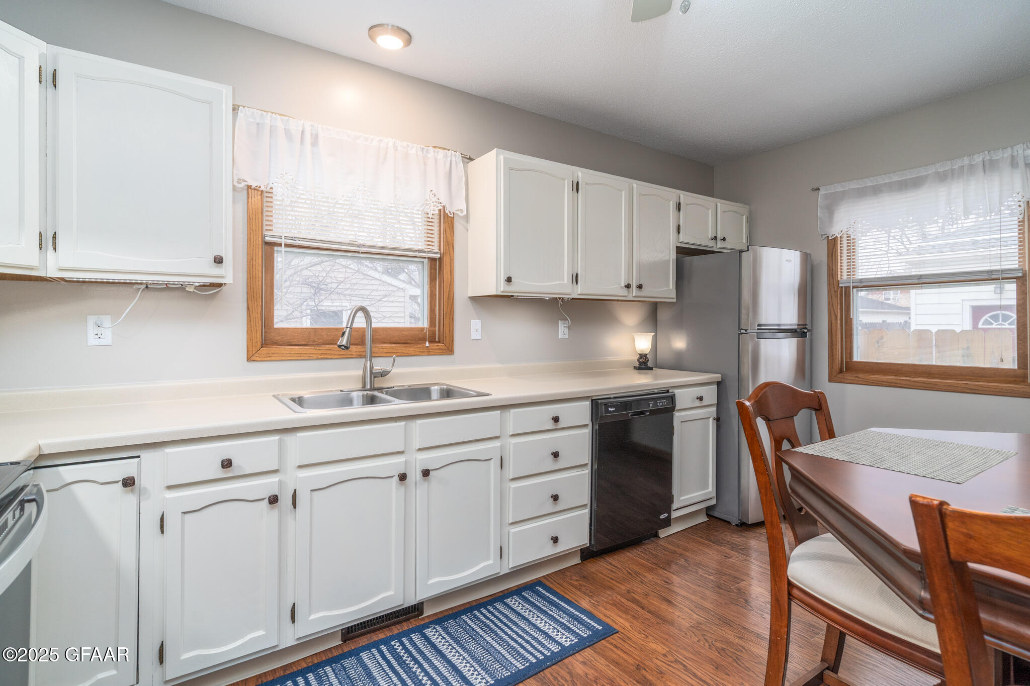 719 5TH Street N