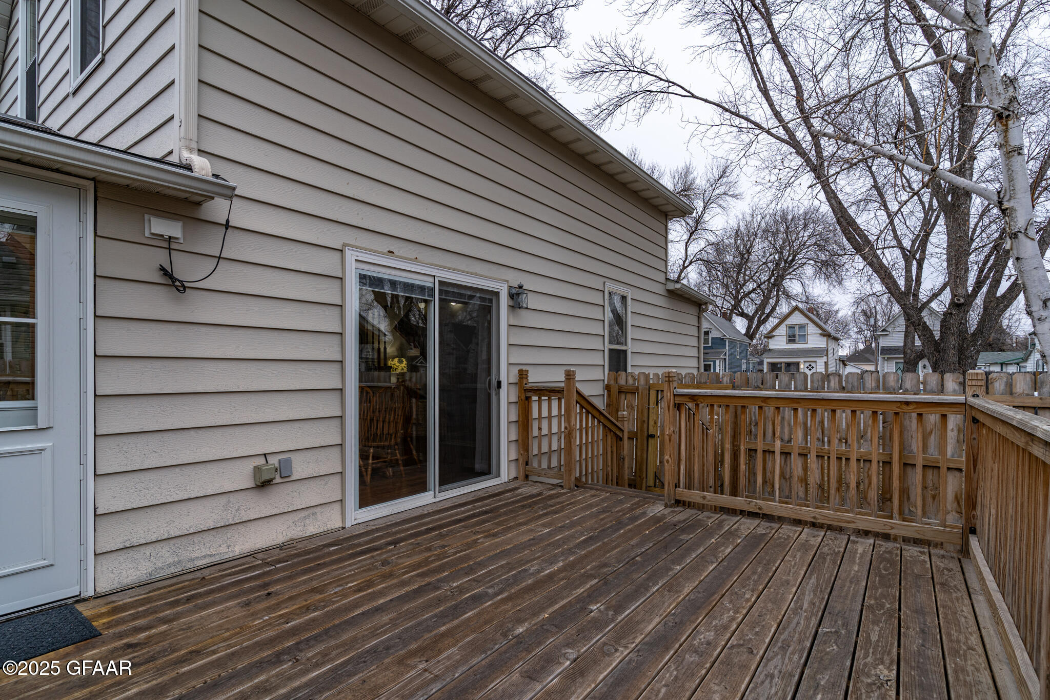 719 5TH Street N