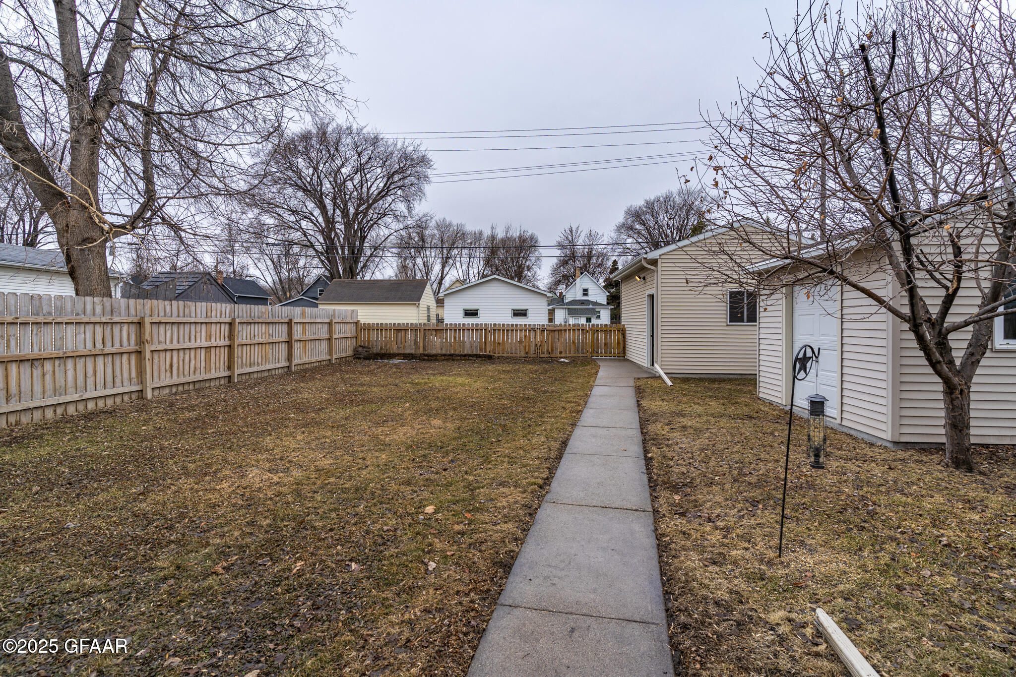 719 5TH Street N