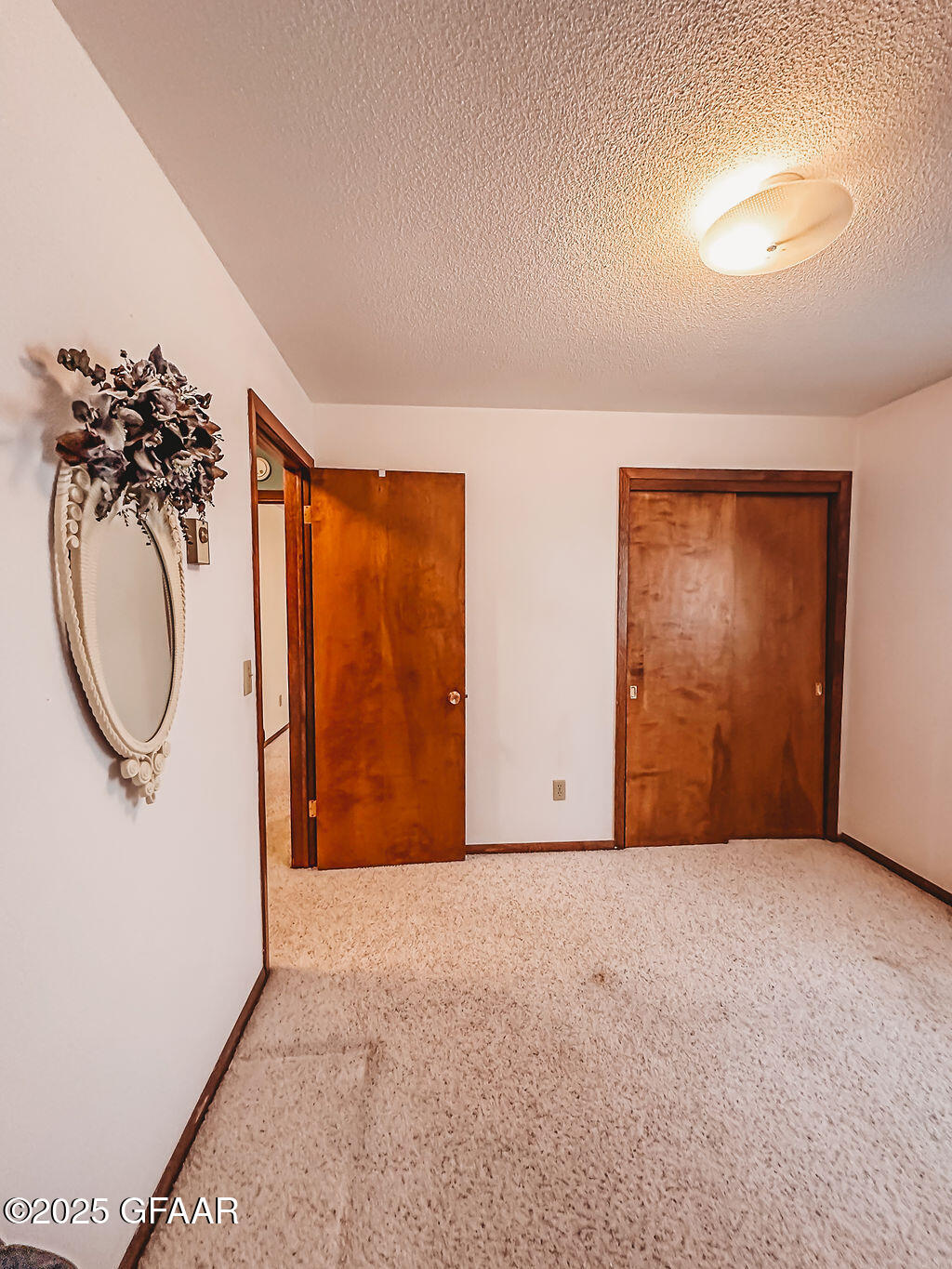 423 EMMERLING Circle