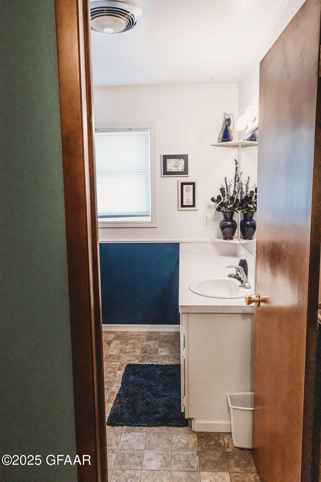423 EMMERLING Circle
