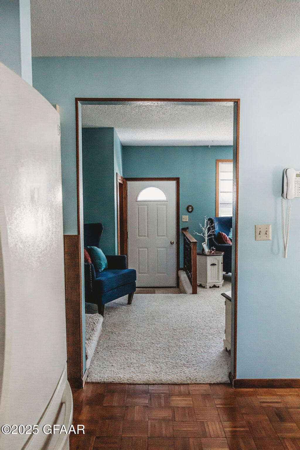 423 EMMERLING Circle