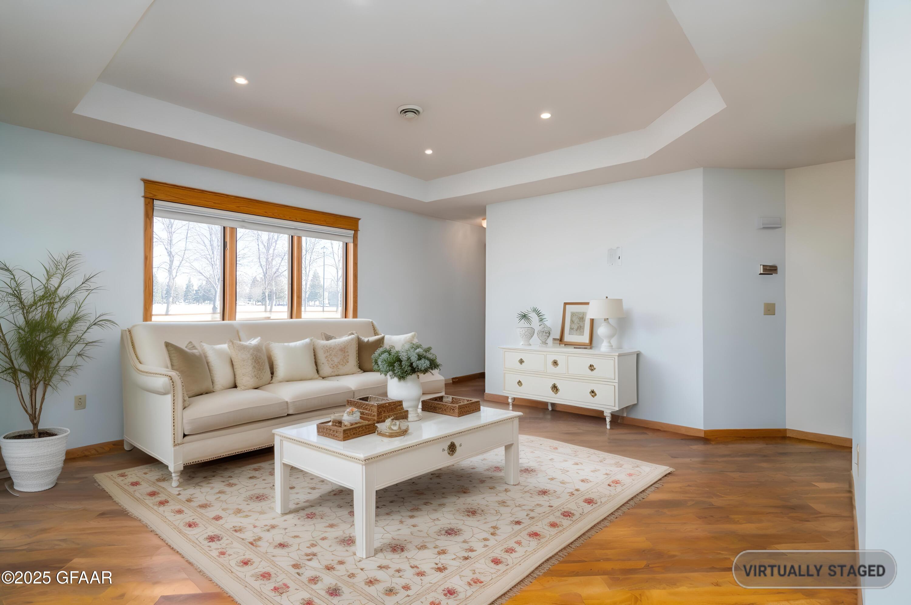 2049 26TH Avenue S, A