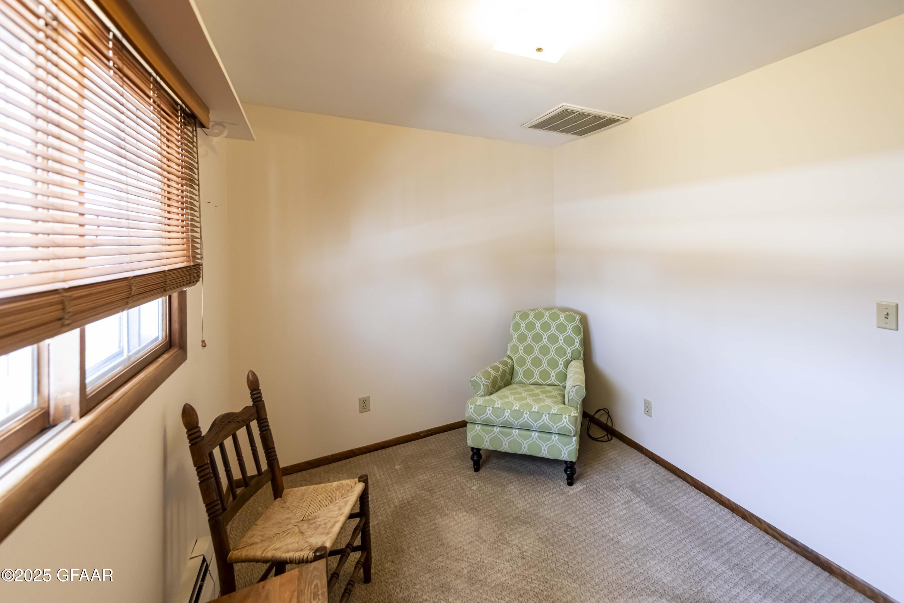 2606 CHERRY Street
