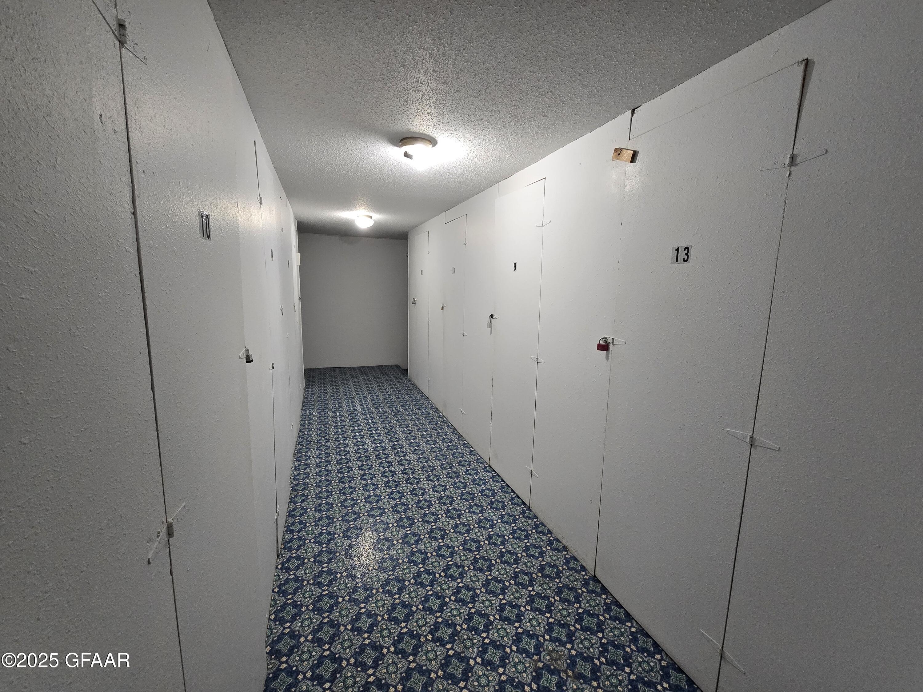 2325 LIBRARY Lane, 12