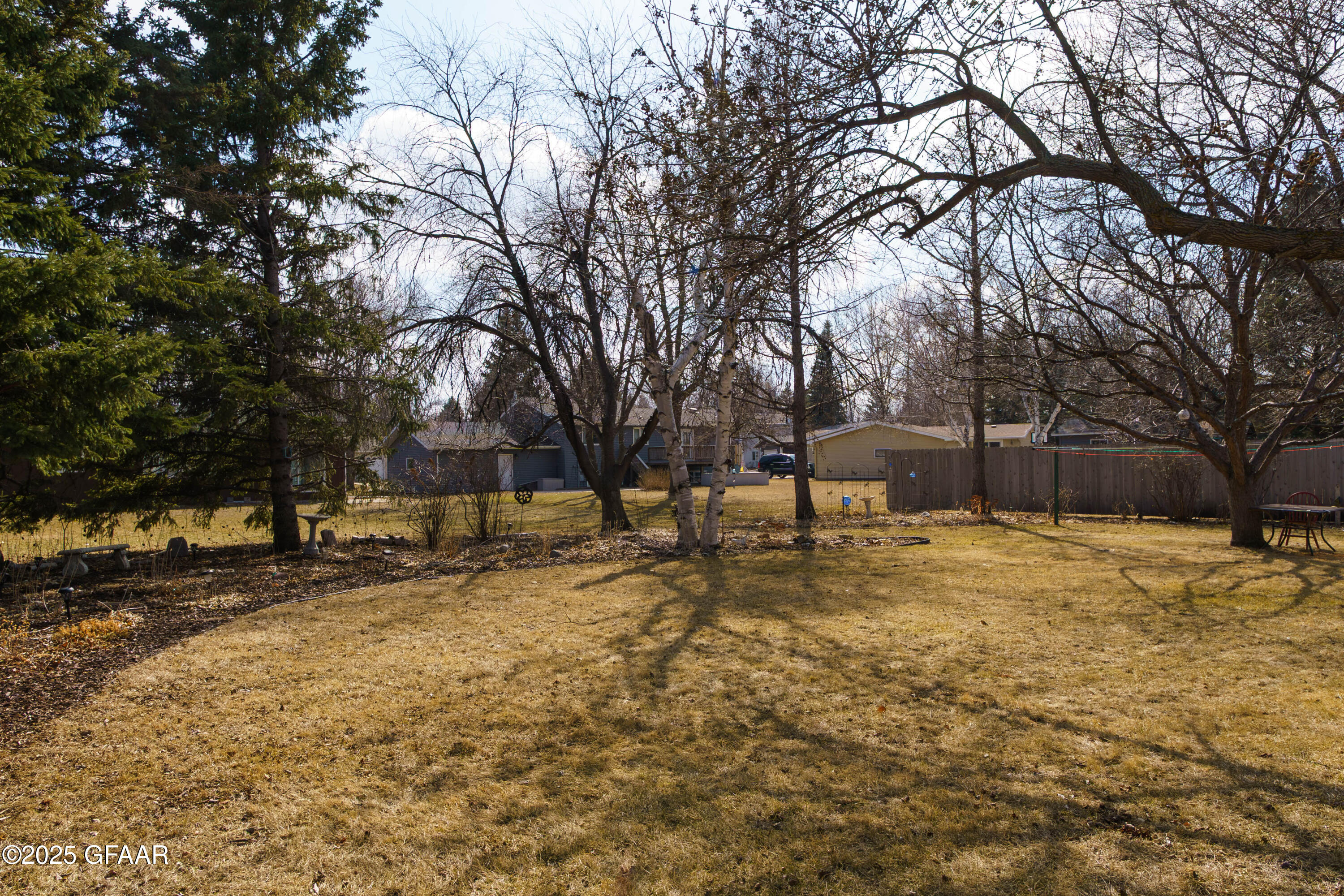 3348 ROYAL Circle