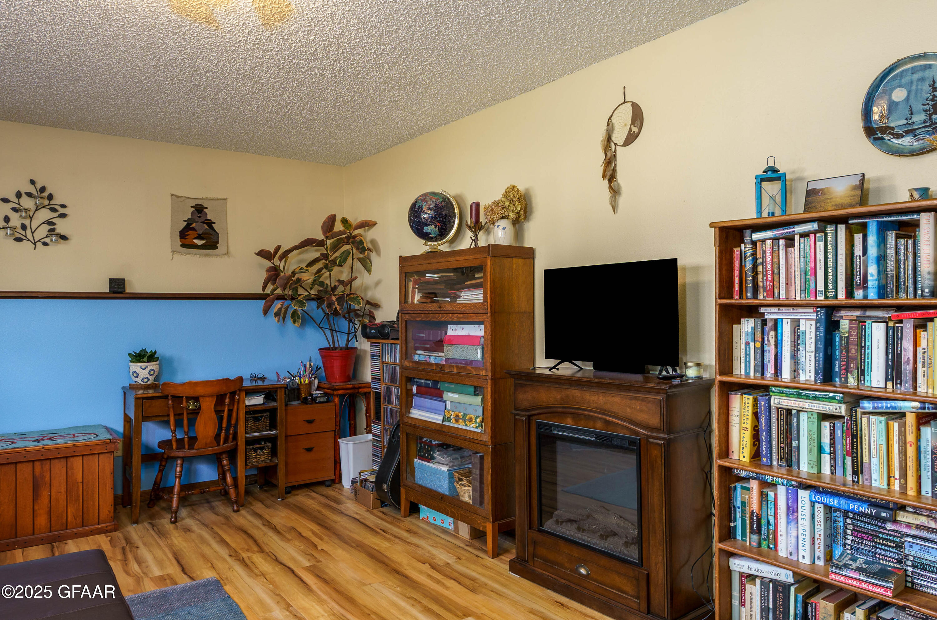 3348 ROYAL Circle