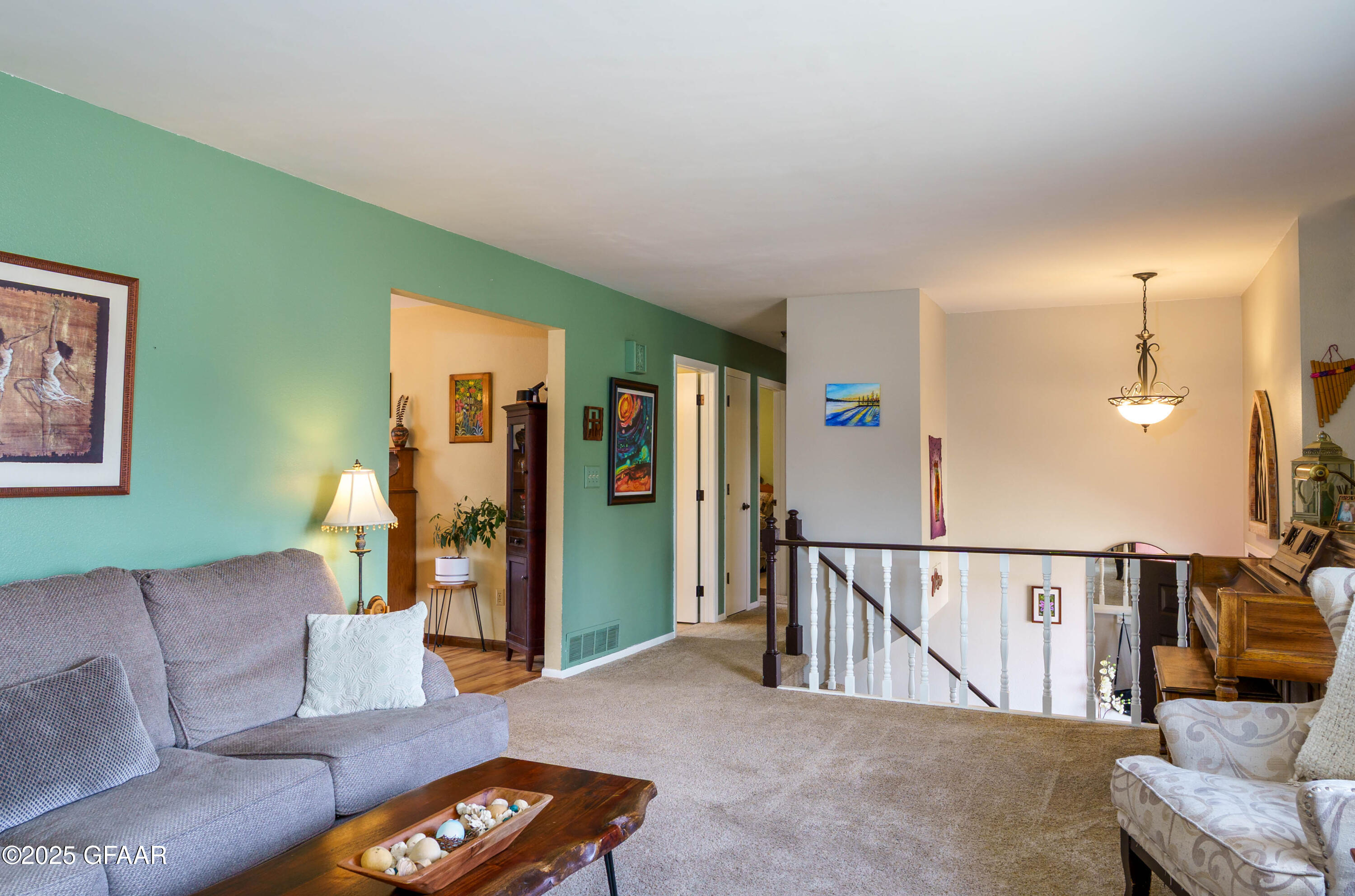 3348 ROYAL Circle