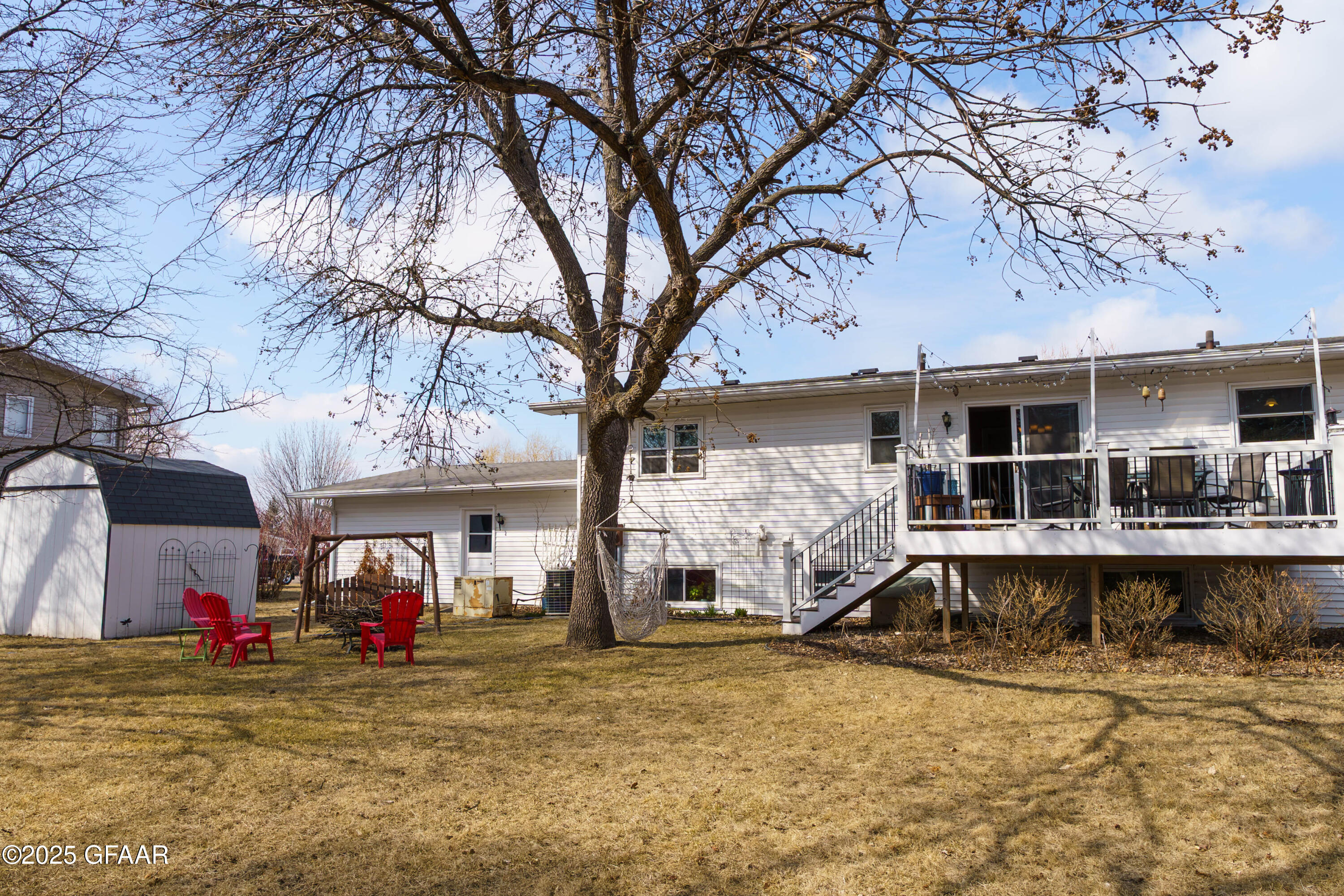 3348 ROYAL Circle