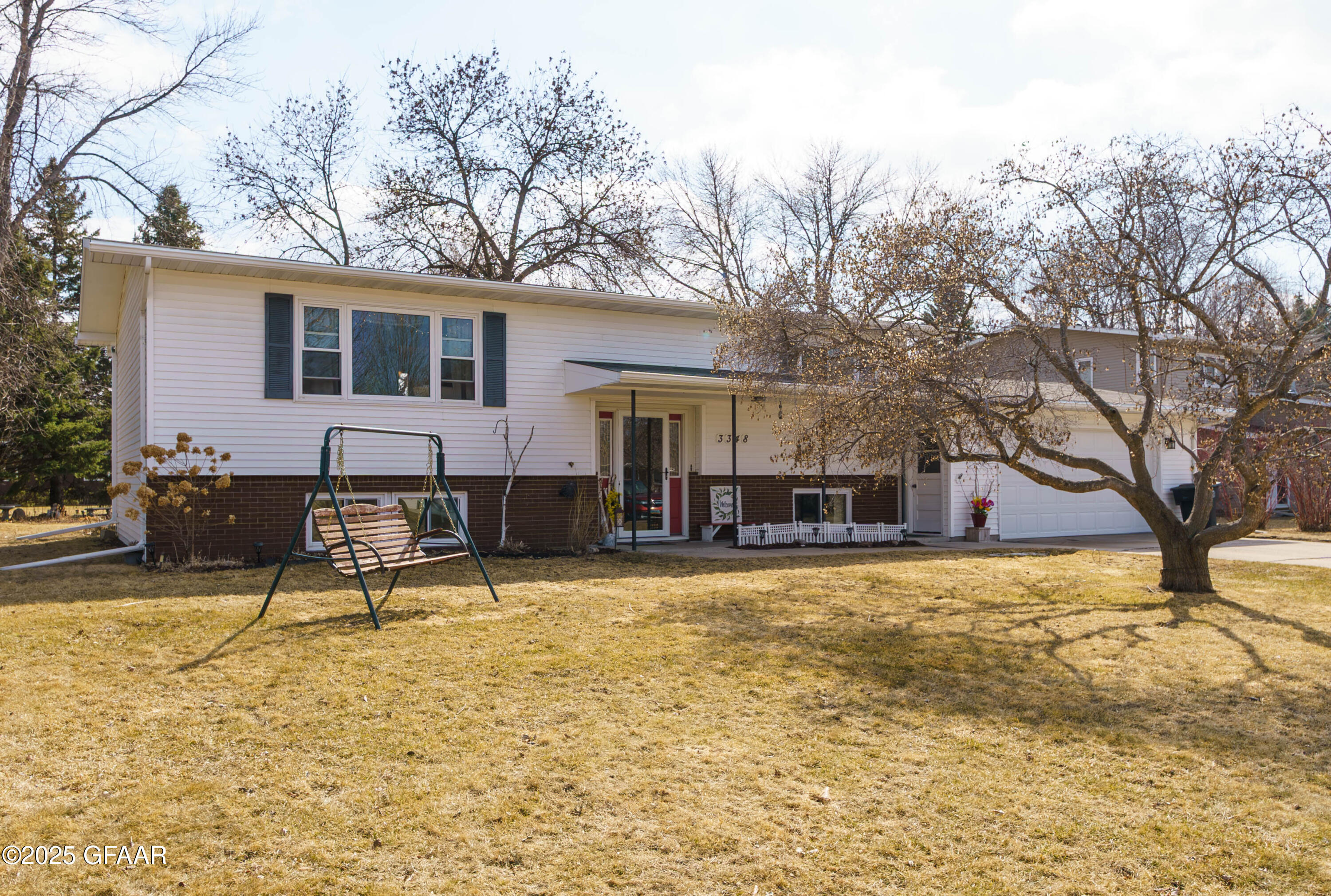 3348 ROYAL Circle