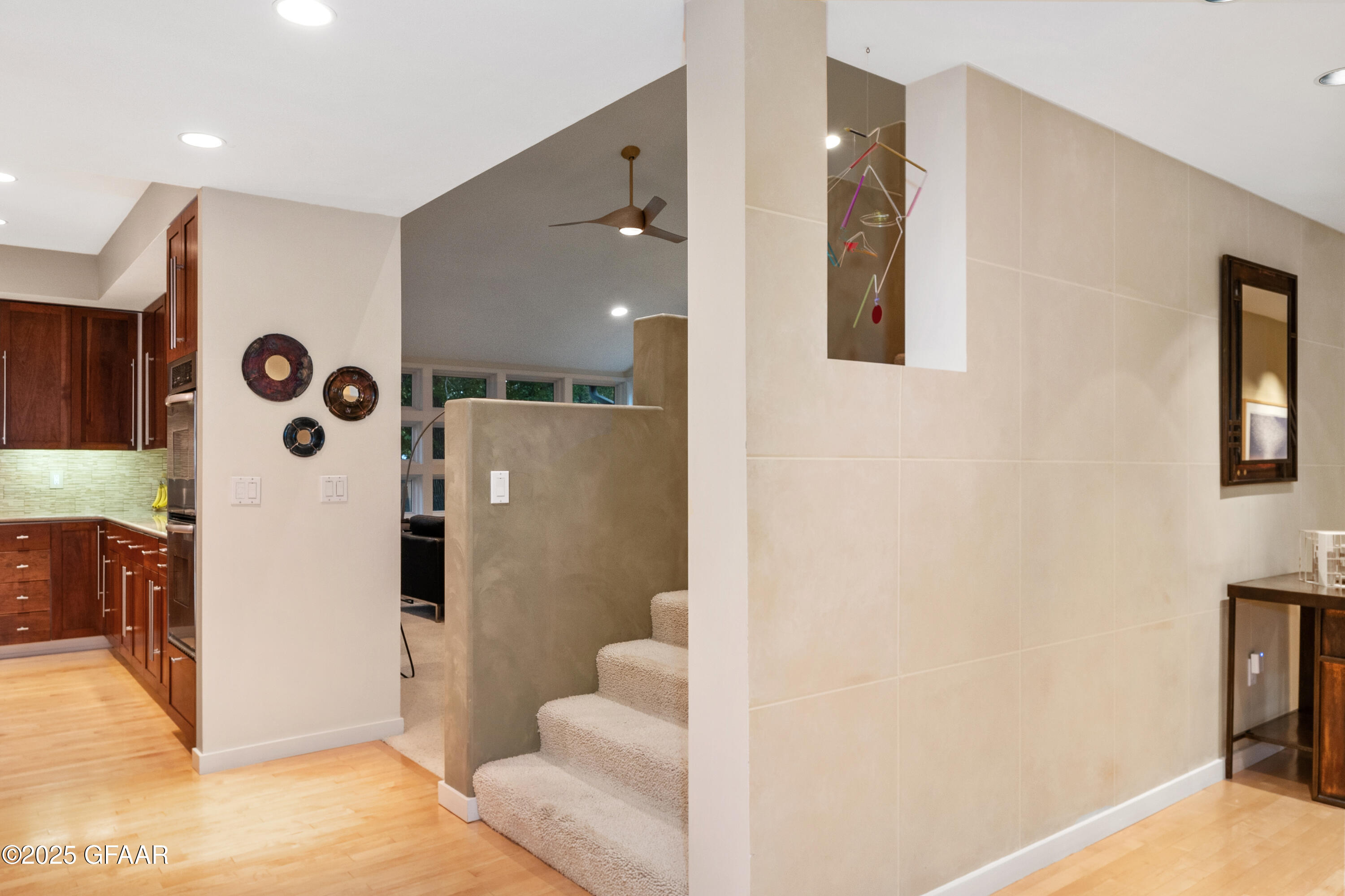 301 WOODLAND Circle
