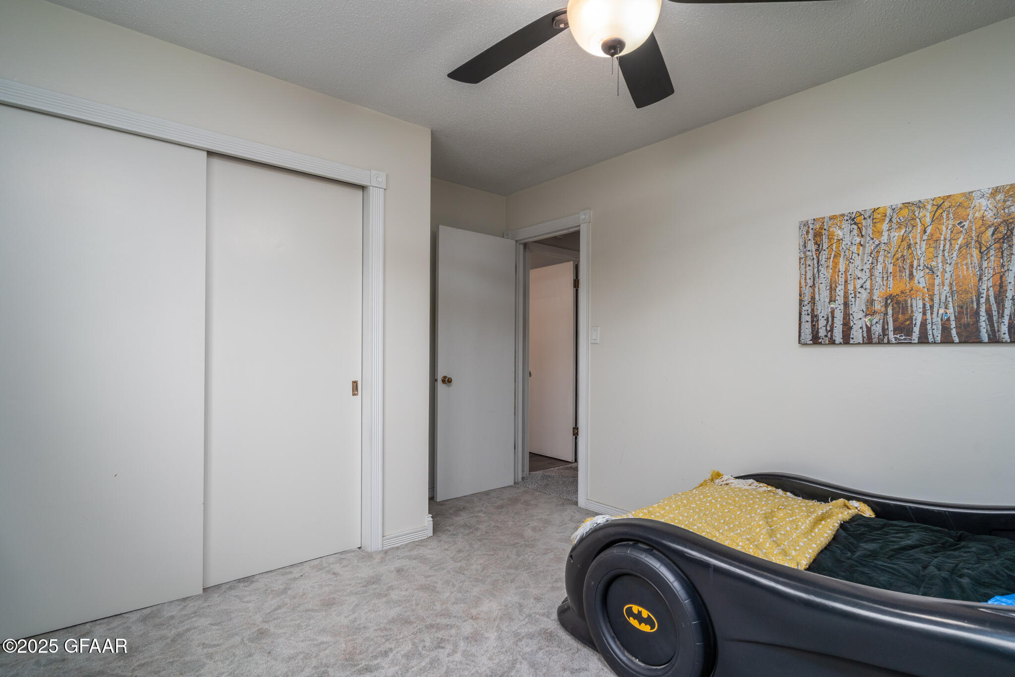 2110 CLEMETSON Street NE