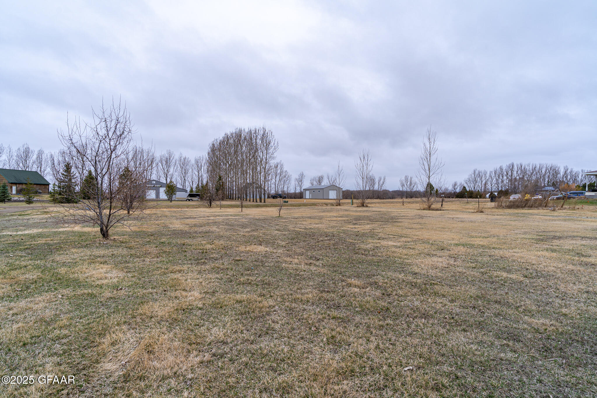 2110 CLEMETSON Street NE