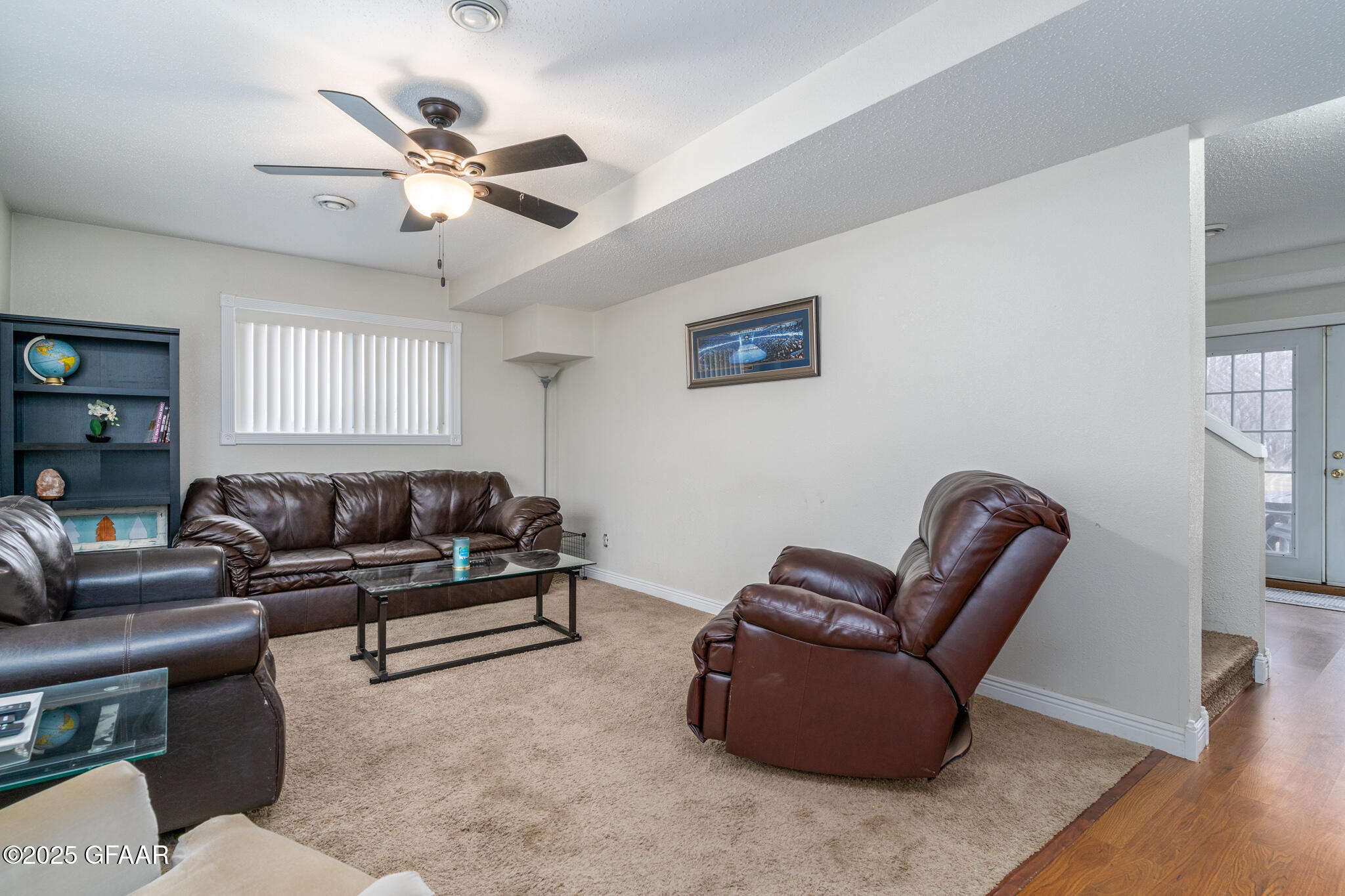 2110 CLEMETSON Street NE