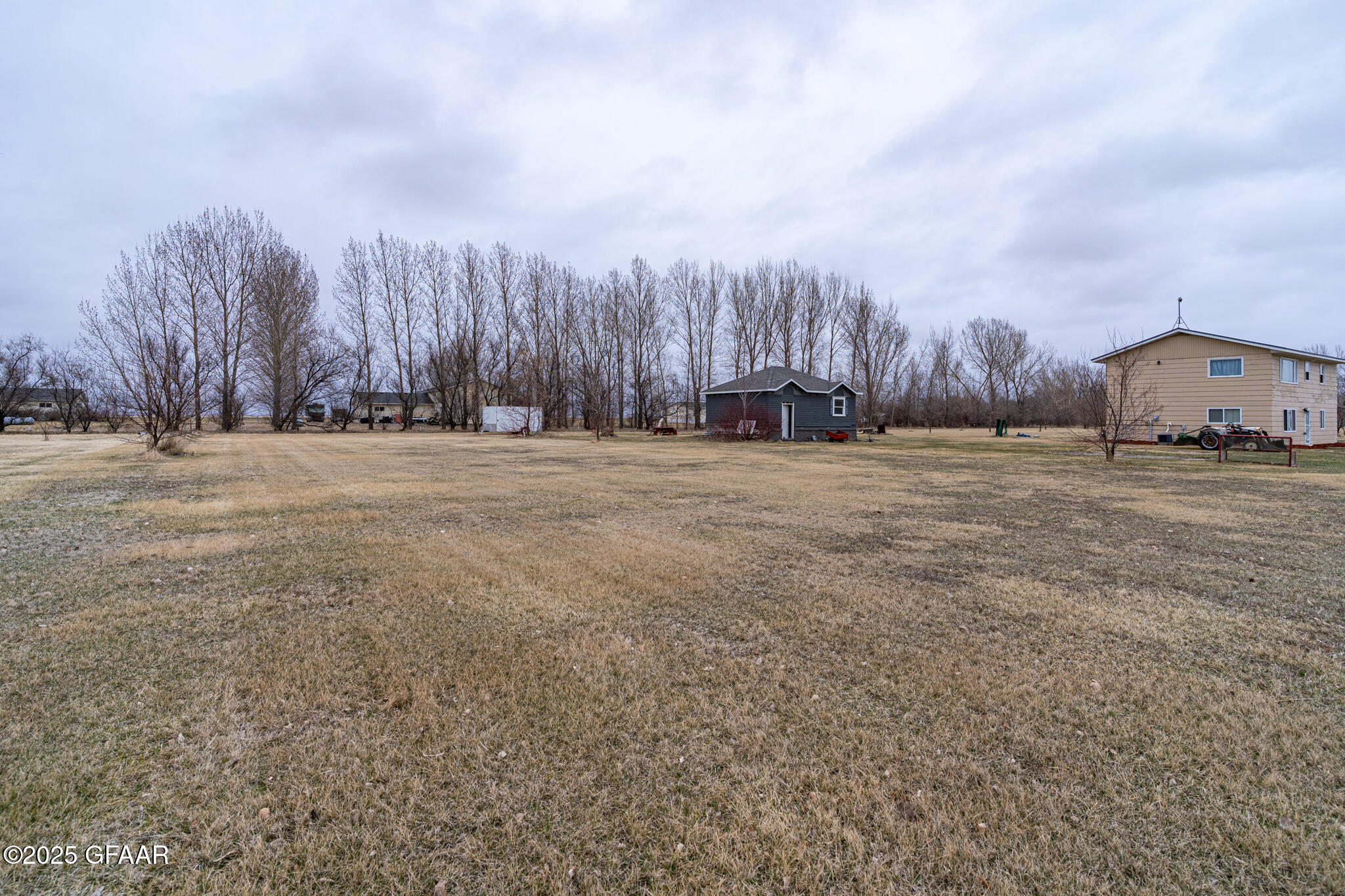 2110 CLEMETSON Street NE