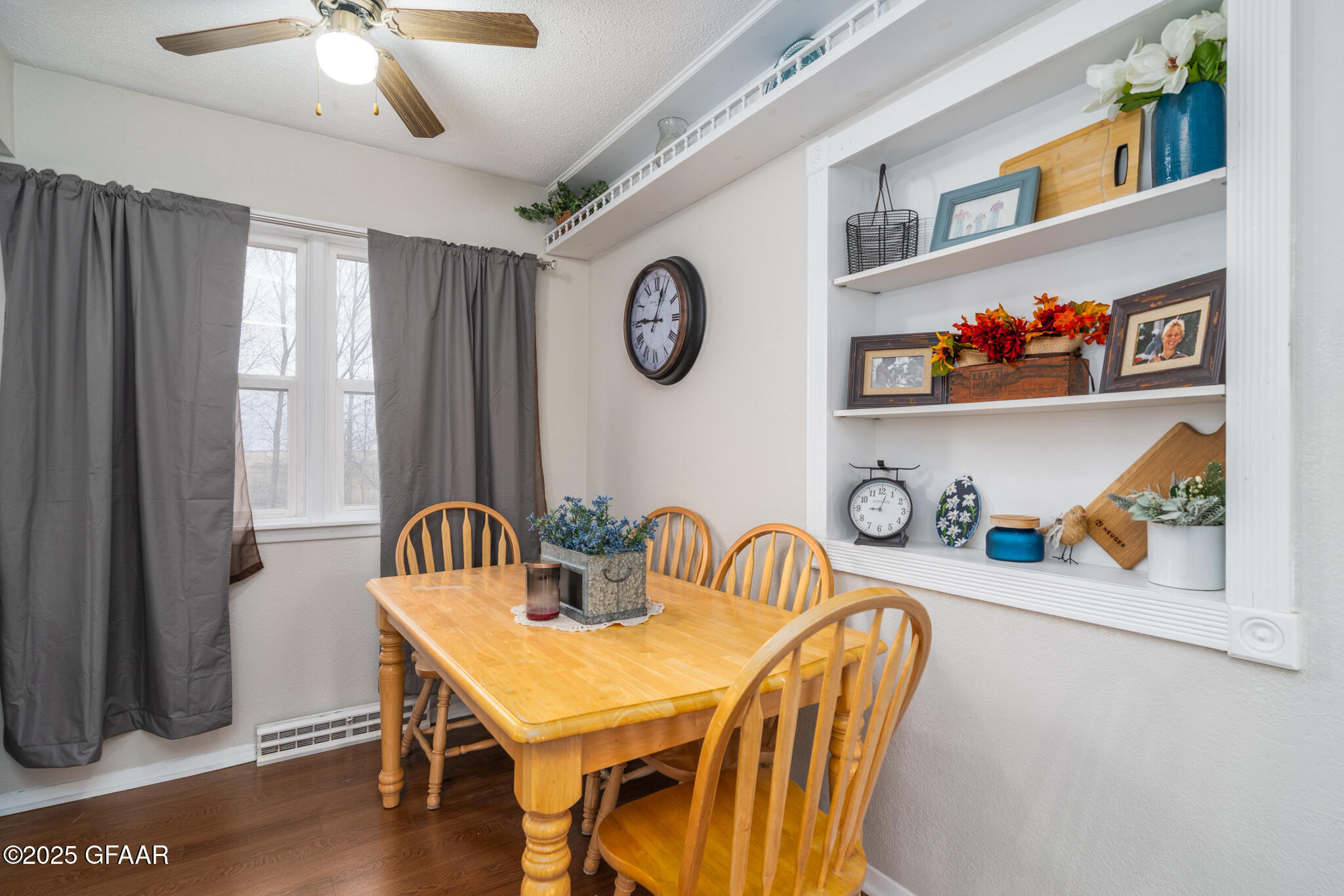 2110 CLEMETSON Street NE