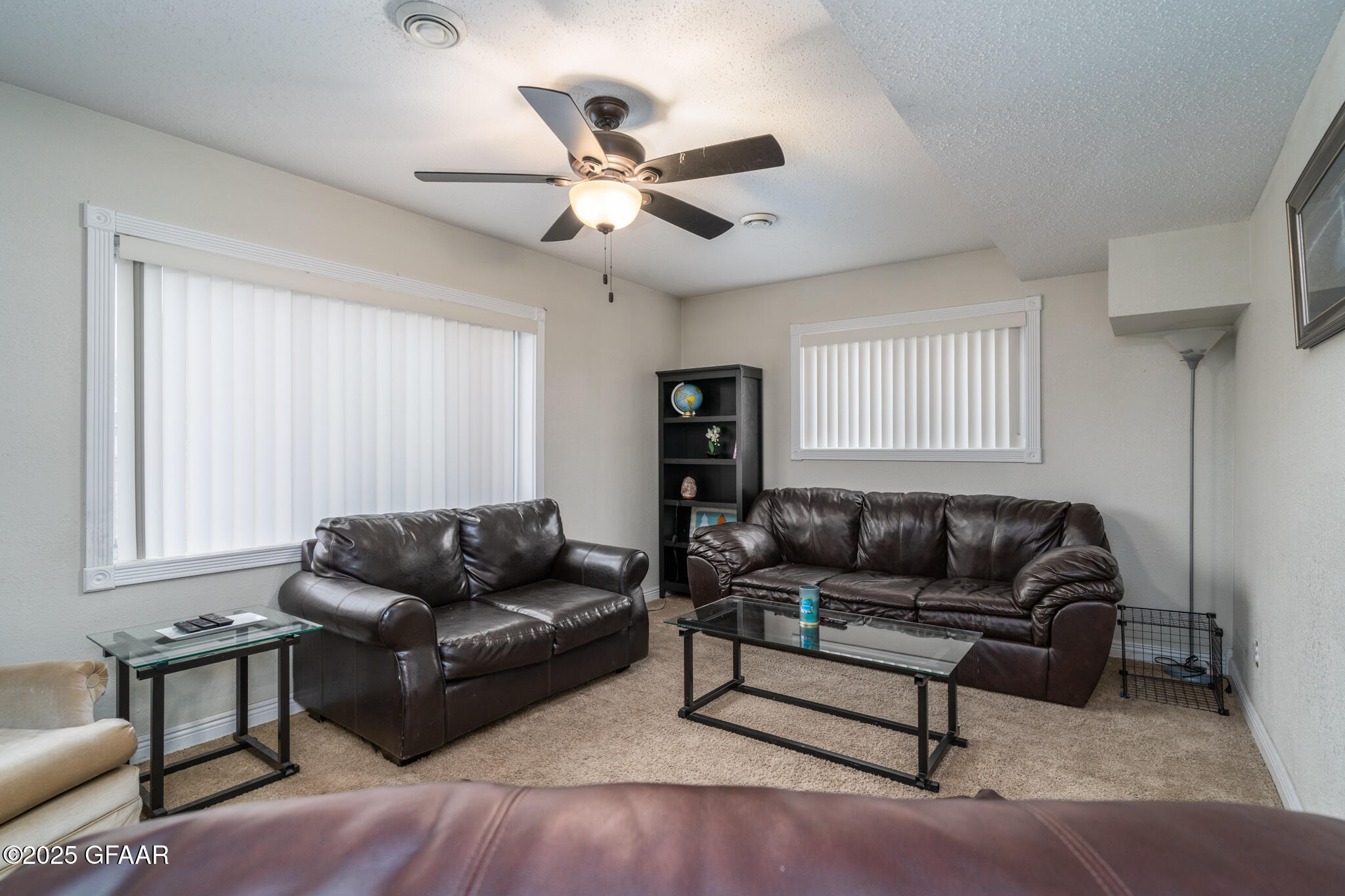 2110 CLEMETSON Street NE