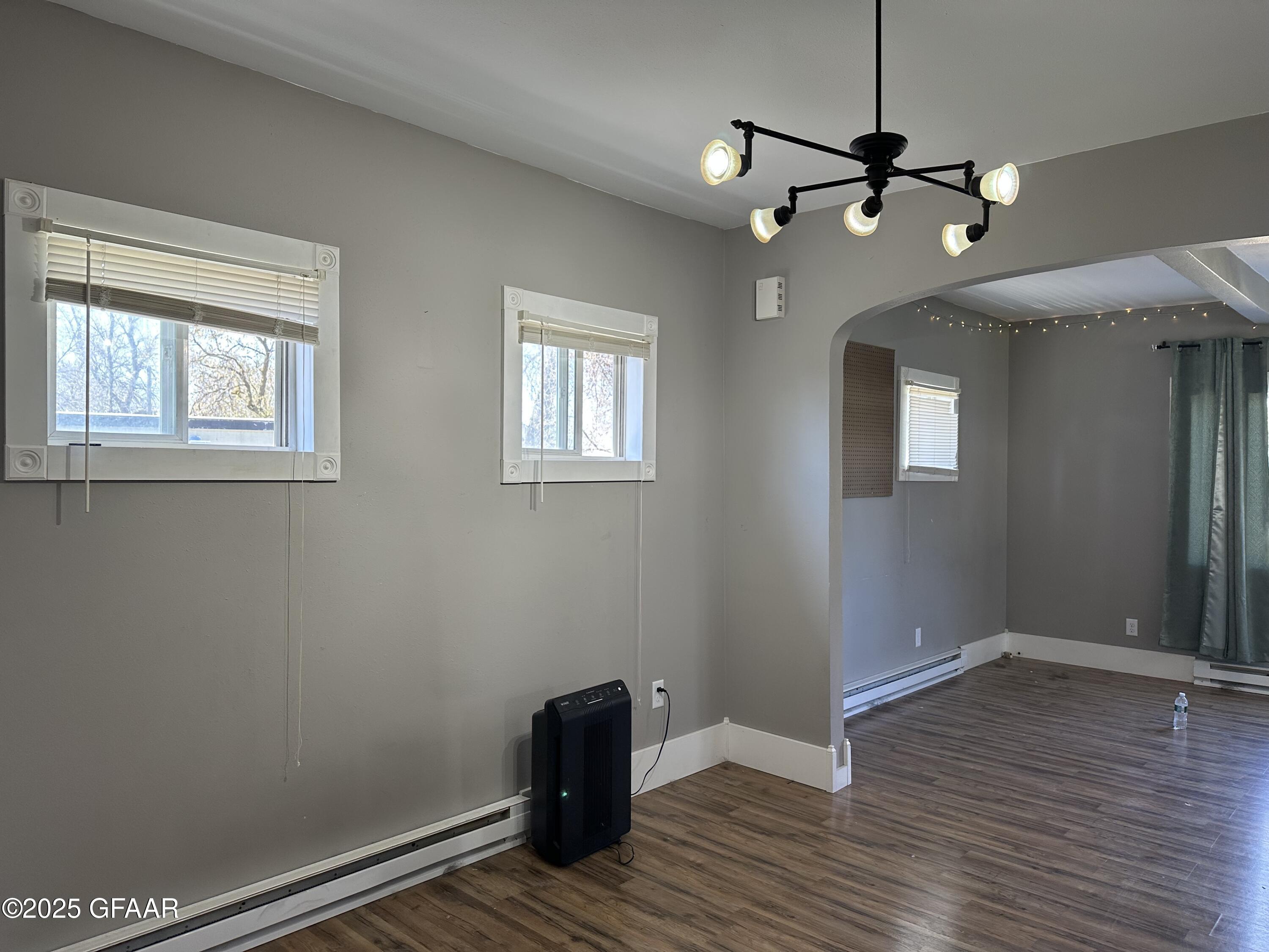 115 SHEYENNE Street, McVille