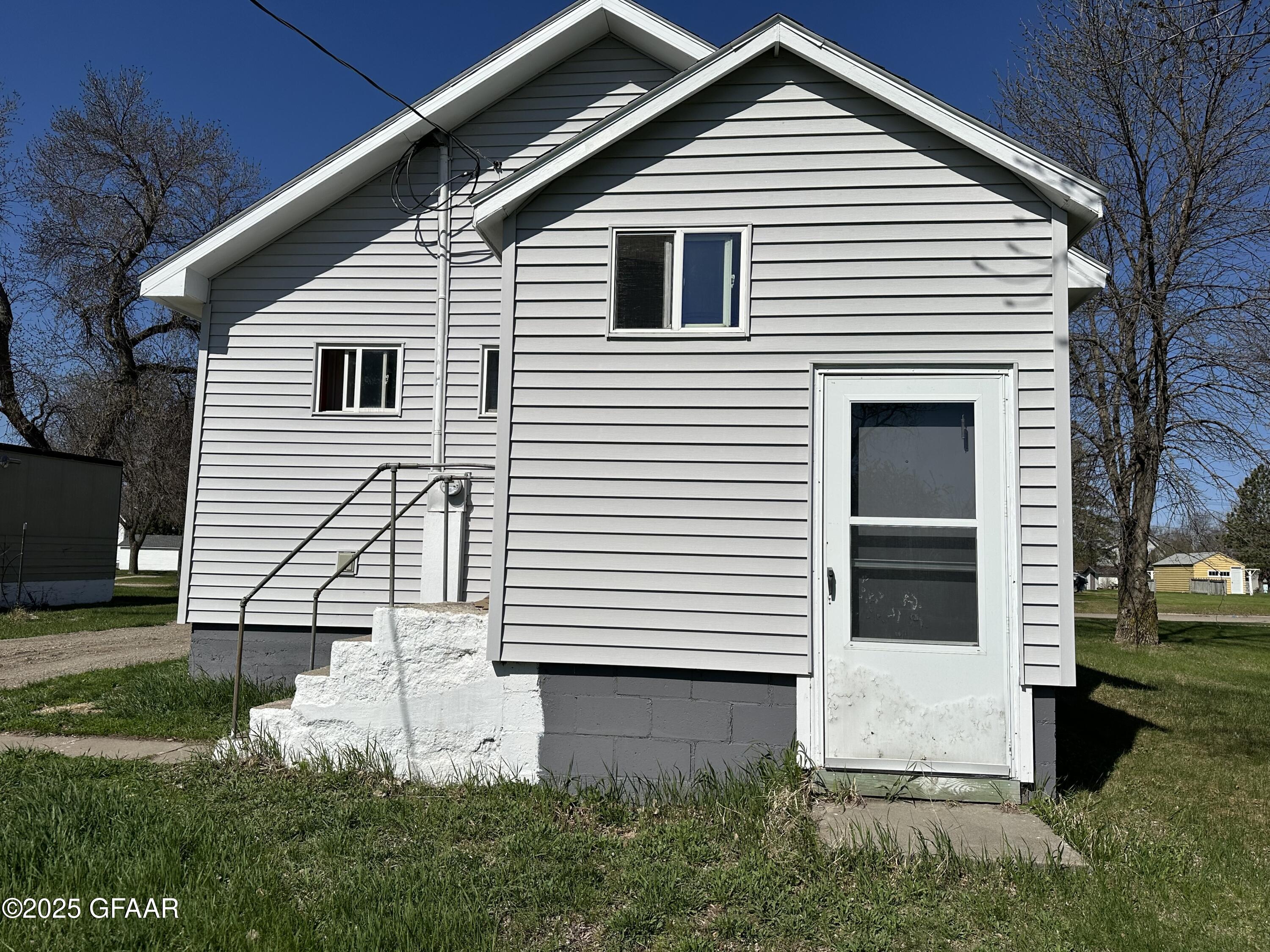 115 SHEYENNE Street, McVille