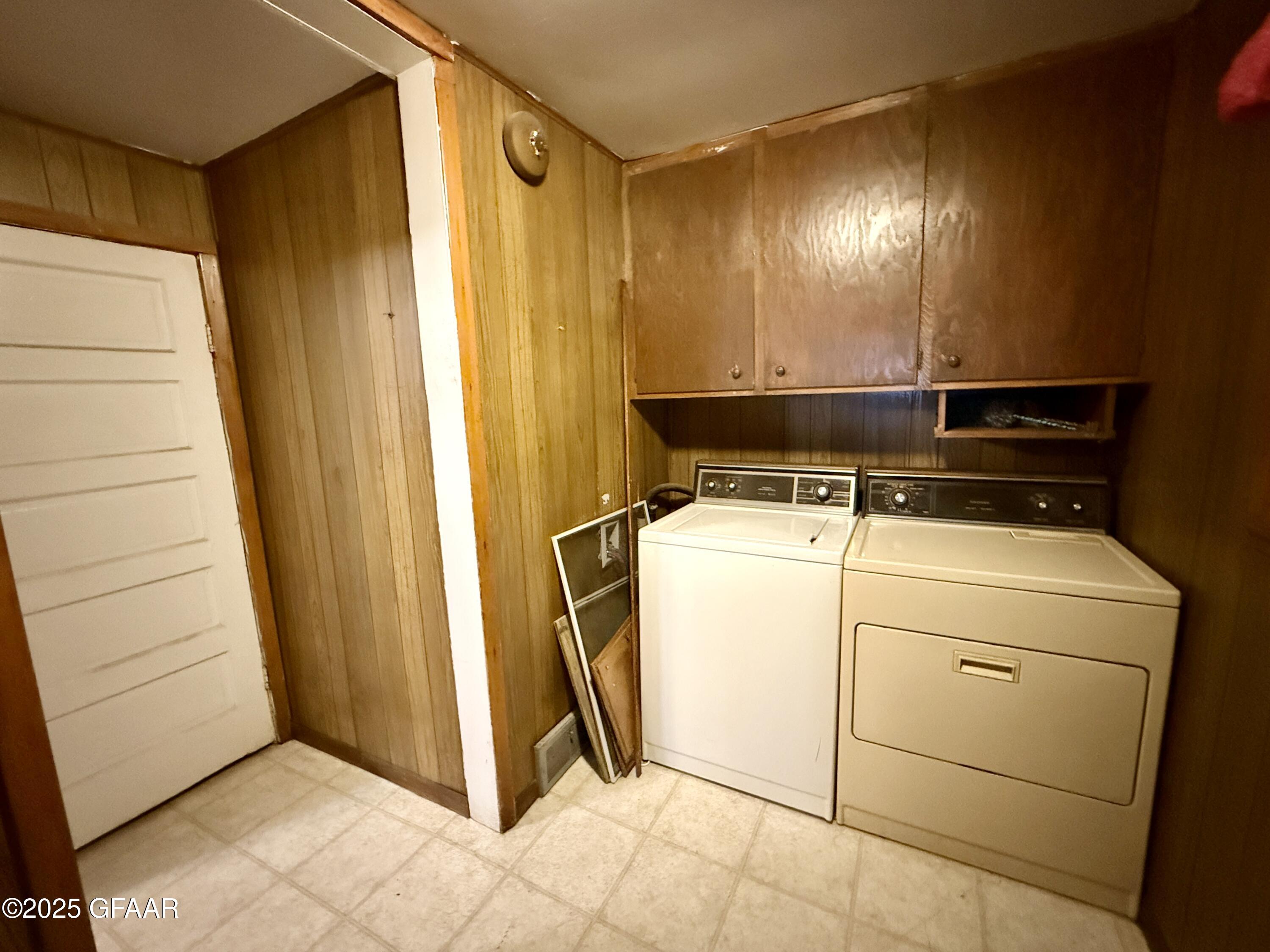 11651 79TH Street NE