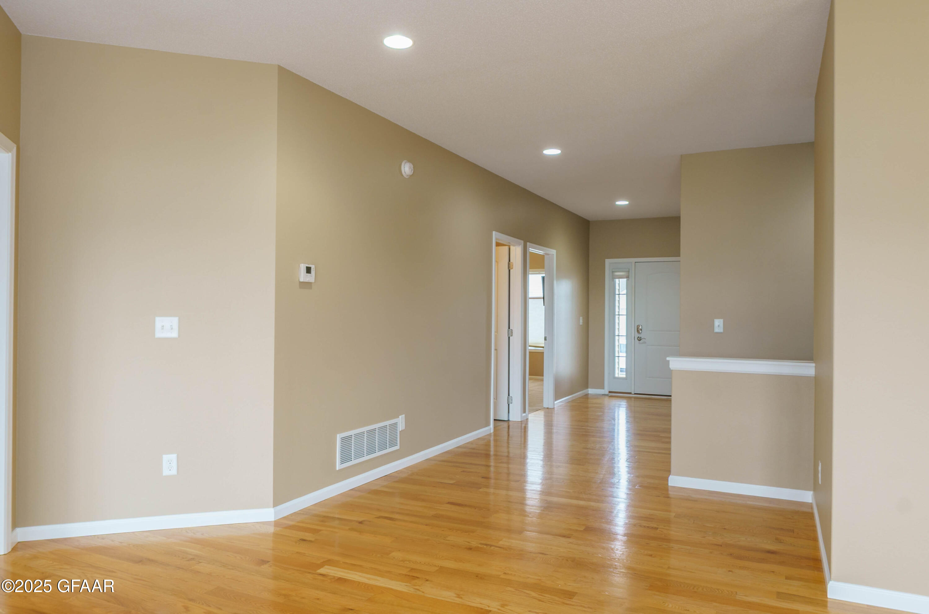 2585 AUGUSTA Drive