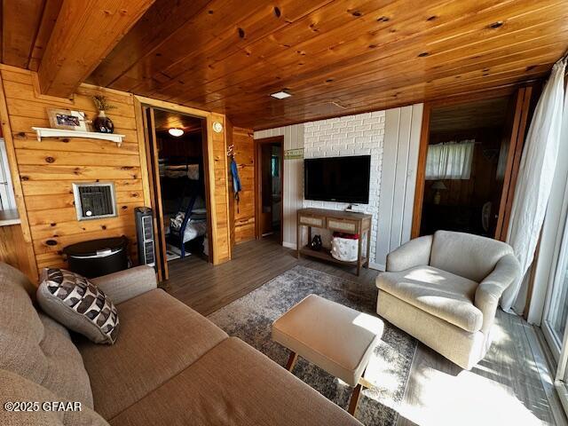 13051 ELMHURST Trail SE