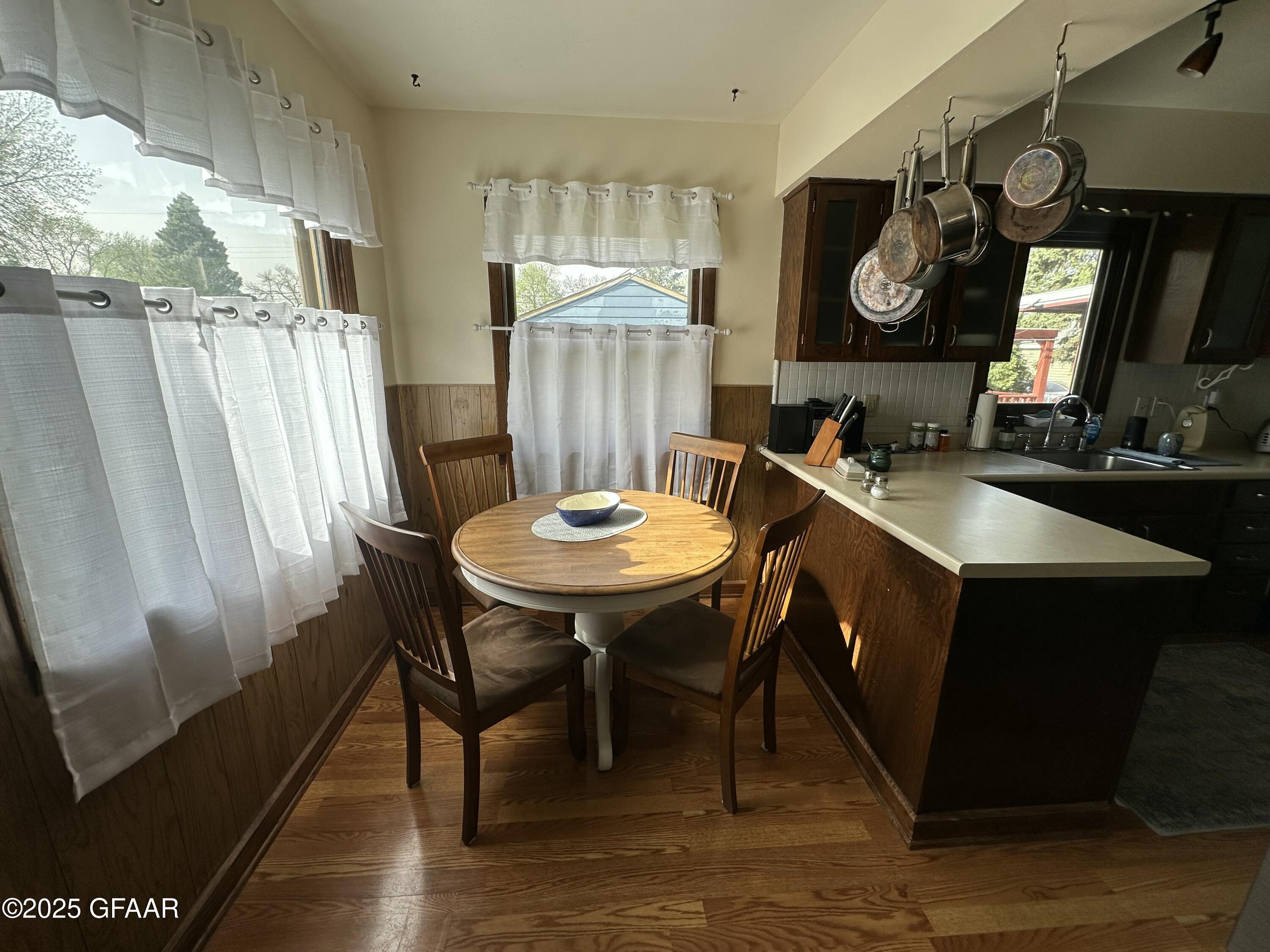 2010 11TH Avenue N