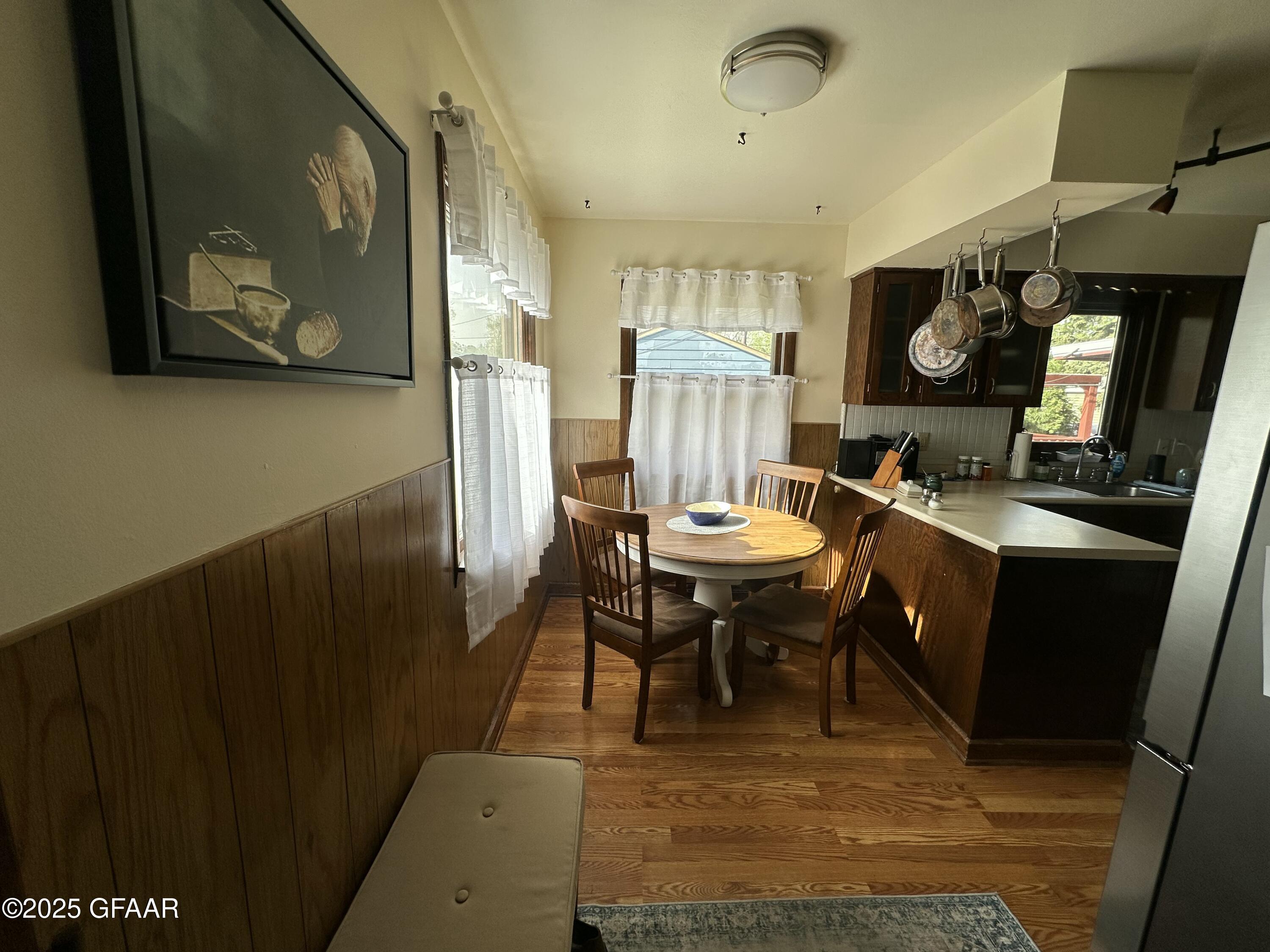 2010 11TH Avenue N